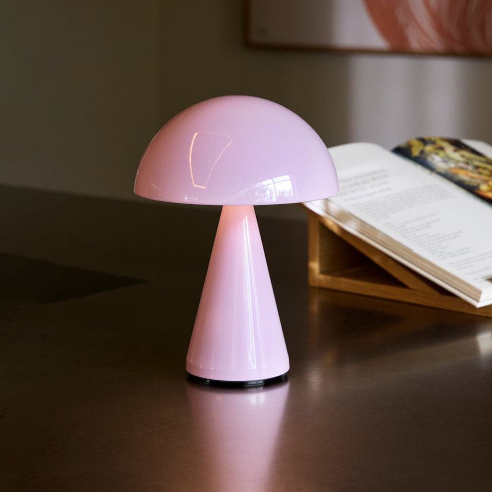 Mush LED-batteridrevet bordlampe, rosa, høyde 15 cm - HÜBSCH - Terrasse - Moderne - Metall - Med en lyskilde