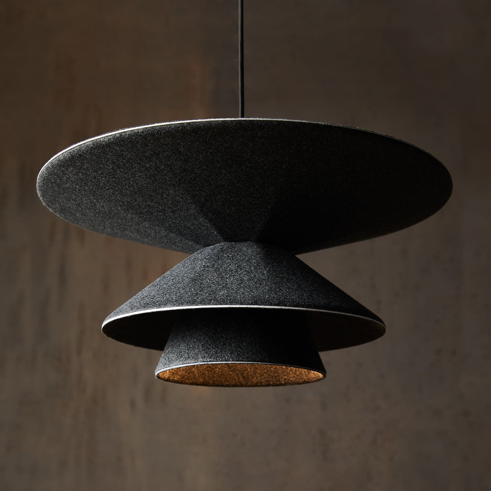 Morphic pendellampe Mix Black - LOOM DESIGN - Stue - Moderne - Stoff / Tekstil - Med en lyskilde