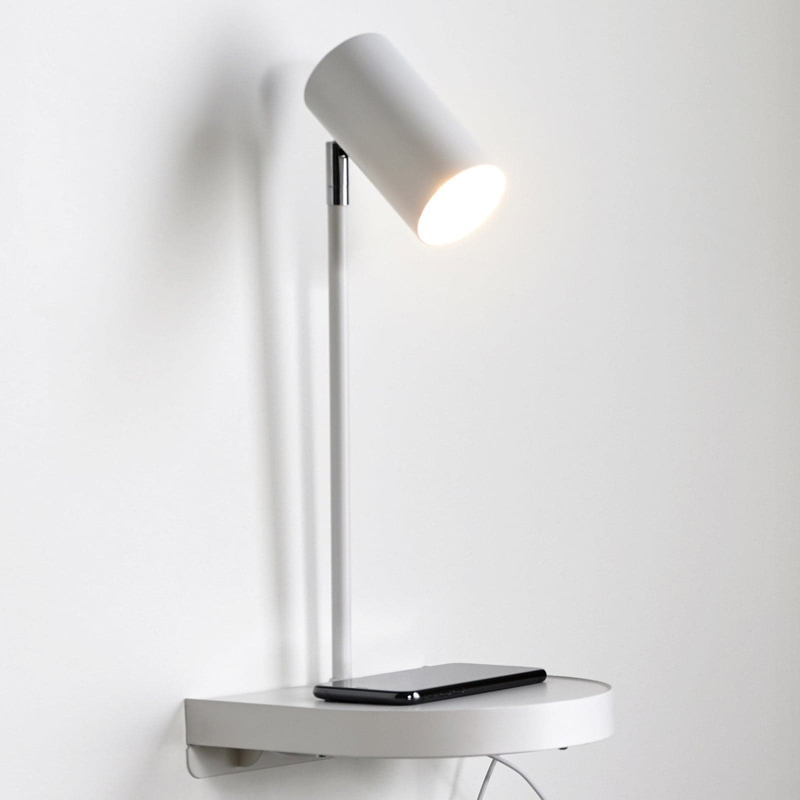 Cody Vegglampe w/USB-A Port for Charging White - Nordlux - Soverom - Moderne - Metall - Med en lyskilde