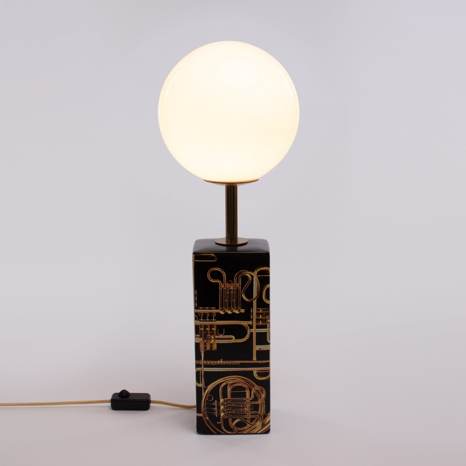 Toiletpaper Bordlampe Trumpets - Seletti - Stue - Design - Keramikk