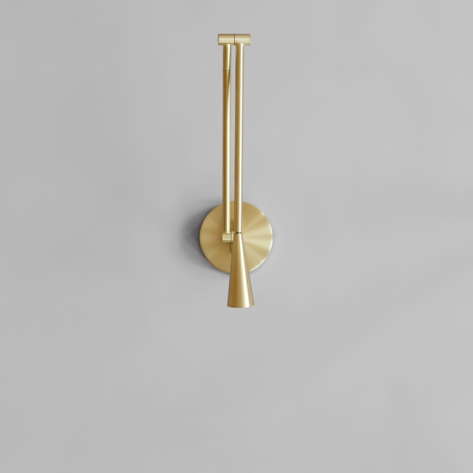 SNAKE vegglampe, messingfarget, metall G9 - 101 Copenhagen - Stue - Design - Aluminium - Med en lyskilde