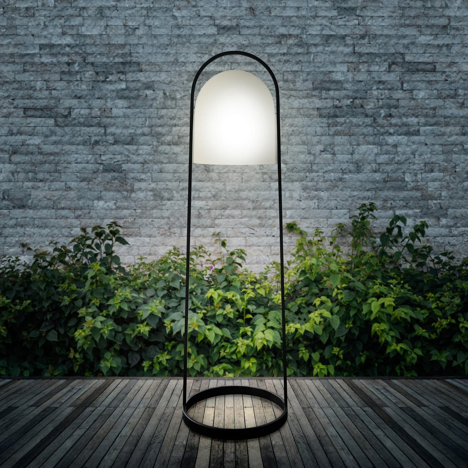 SunLight solcellelampe Lantern H100 – PLEASE WAIT to be SEATED - Terrasse - Moderne - Metall - Med en lyskilde