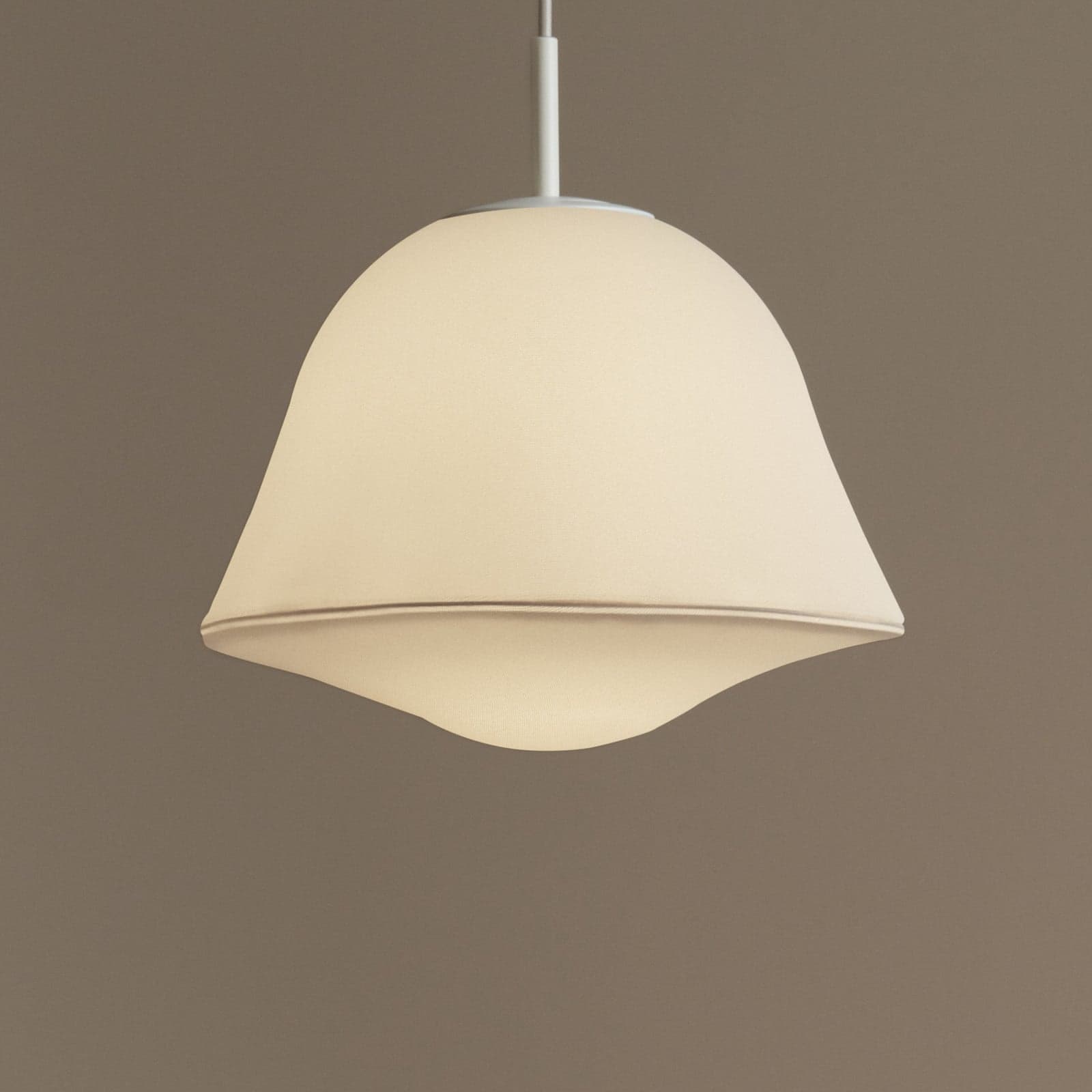 CALY hengelampe, hvit, Ø 32 cm, tekstil/glass, E14 - GEJST - Stue - Skandinavisk - Stoff / Tekstil - Med en lyskilde