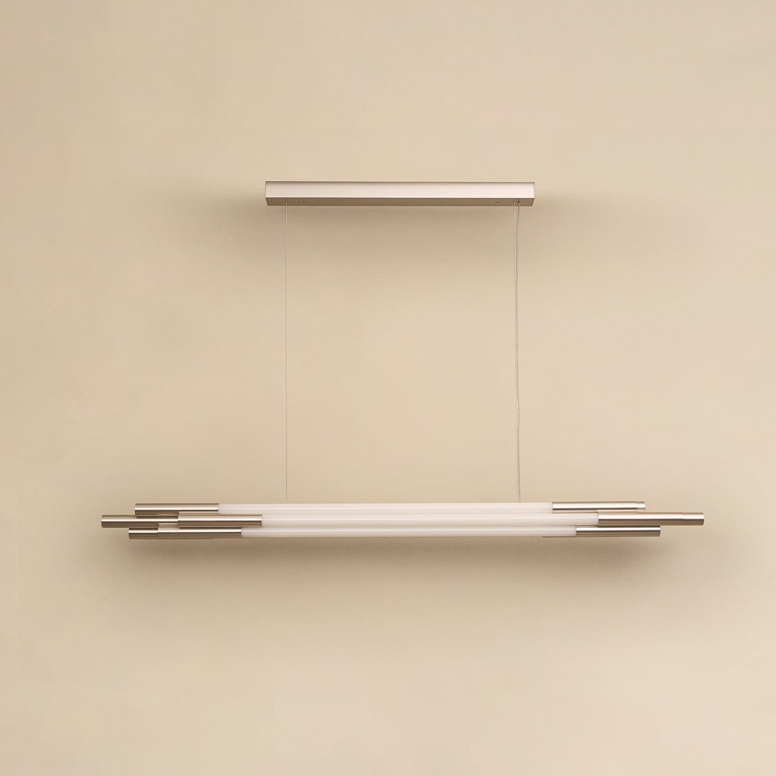 ORG LED-hengelampe, lengde 130 cm, nikkelfarget – DCW - Spisestue - Design - Aluminium