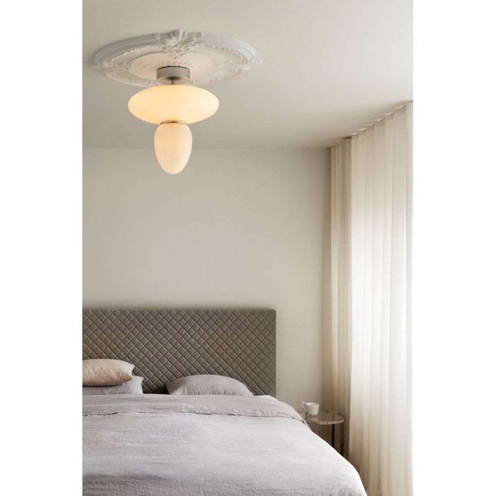 Rizzatto 42 taklampe, sølv/opal, Ø 40 cm - Nuura - Stue - Skandinavisk - Metall - Med skjerm
