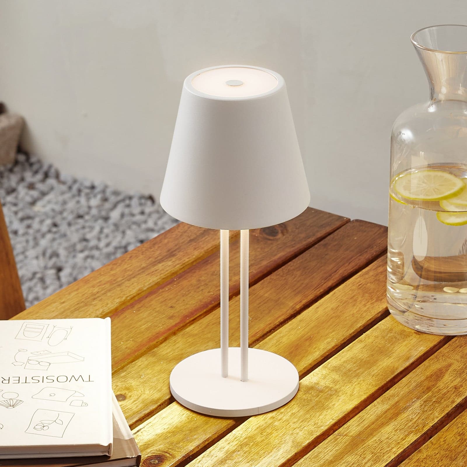 Janea Twin Portable Bordlampe Dim. IP54 Hvit - Lindby - Terrasse - Moderne - Metall - Med en lyskilde