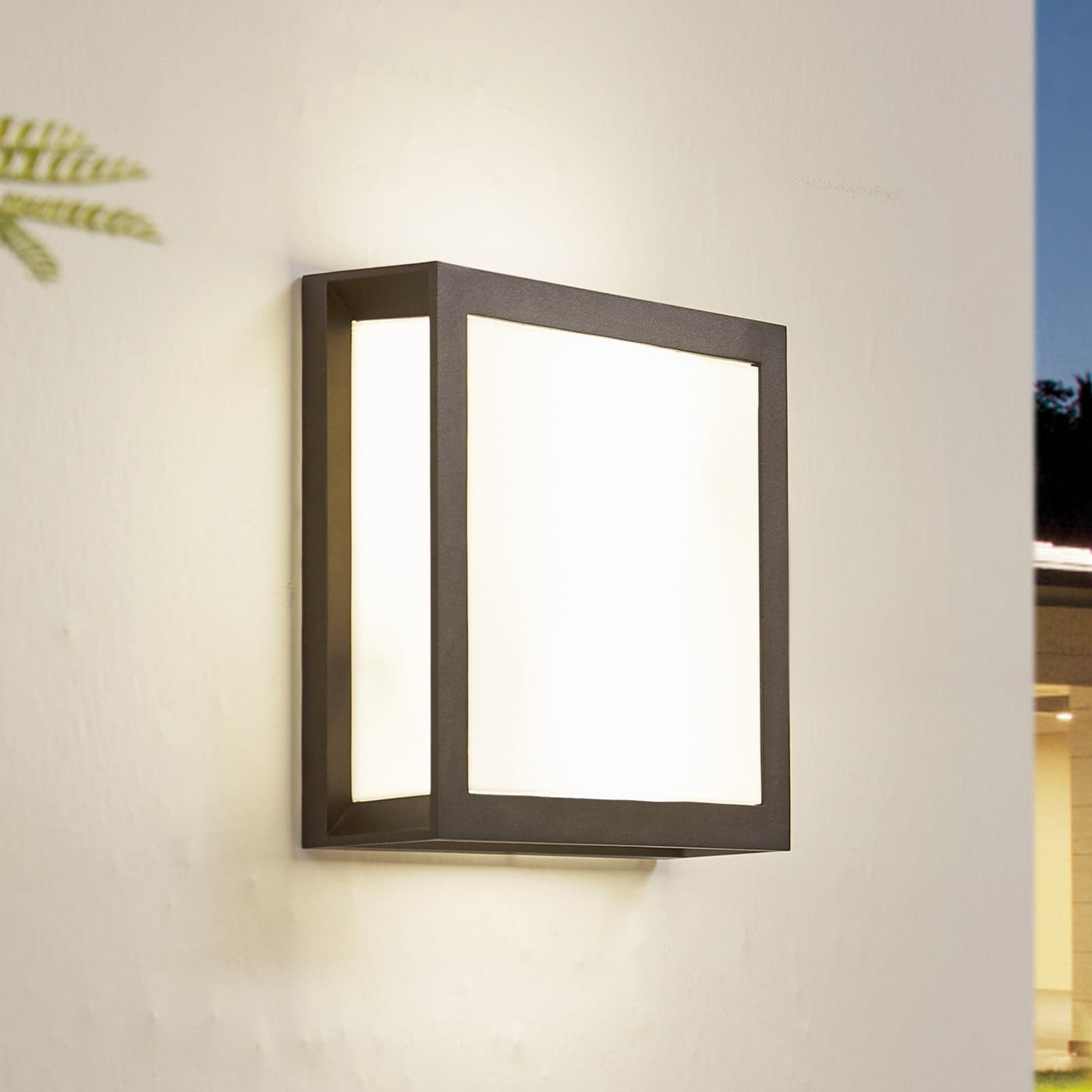 Sivana Utendørs Vegglampe Svart - Lindby - Terrasse - Moderne - Plast - Kantet