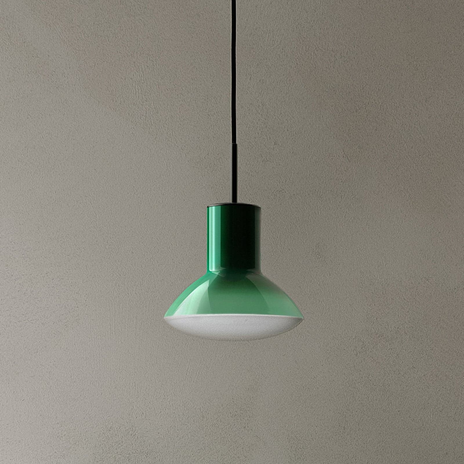 Onda pendellampe, grønn, Ø 17 cm, glass, GU10 - GRUPA - Stue - Design - Aluminium - Med en lyskilde