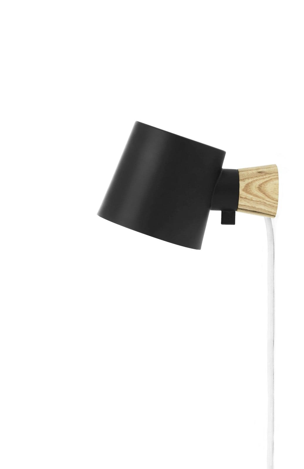 Rise Vegglampe Svart - Normann Copenhagen - Stue - Metall
