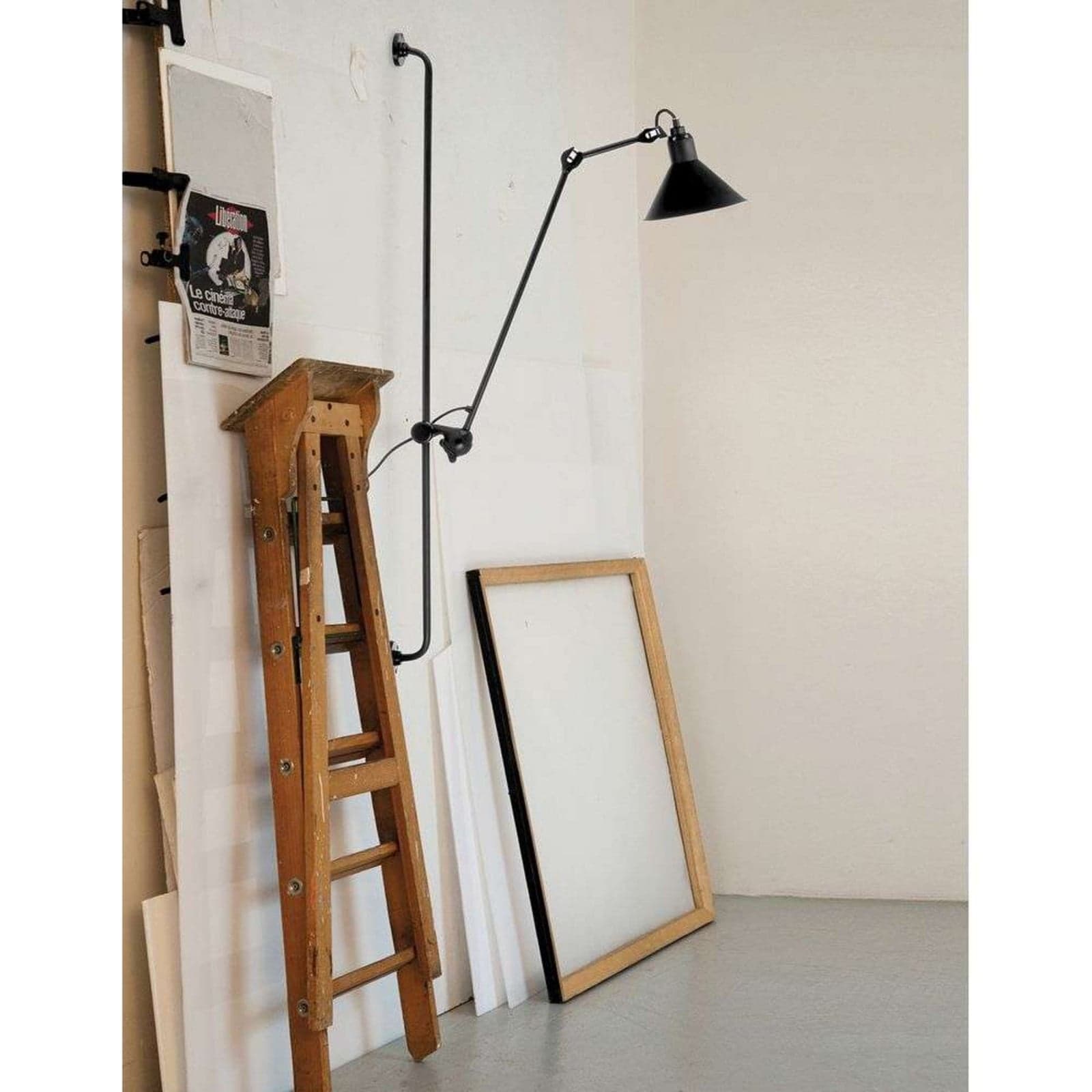 214 Vegglampe Conic Svart/Blå - Lampe Gras - Stue - Industriell - Metall - Med en lyskilde