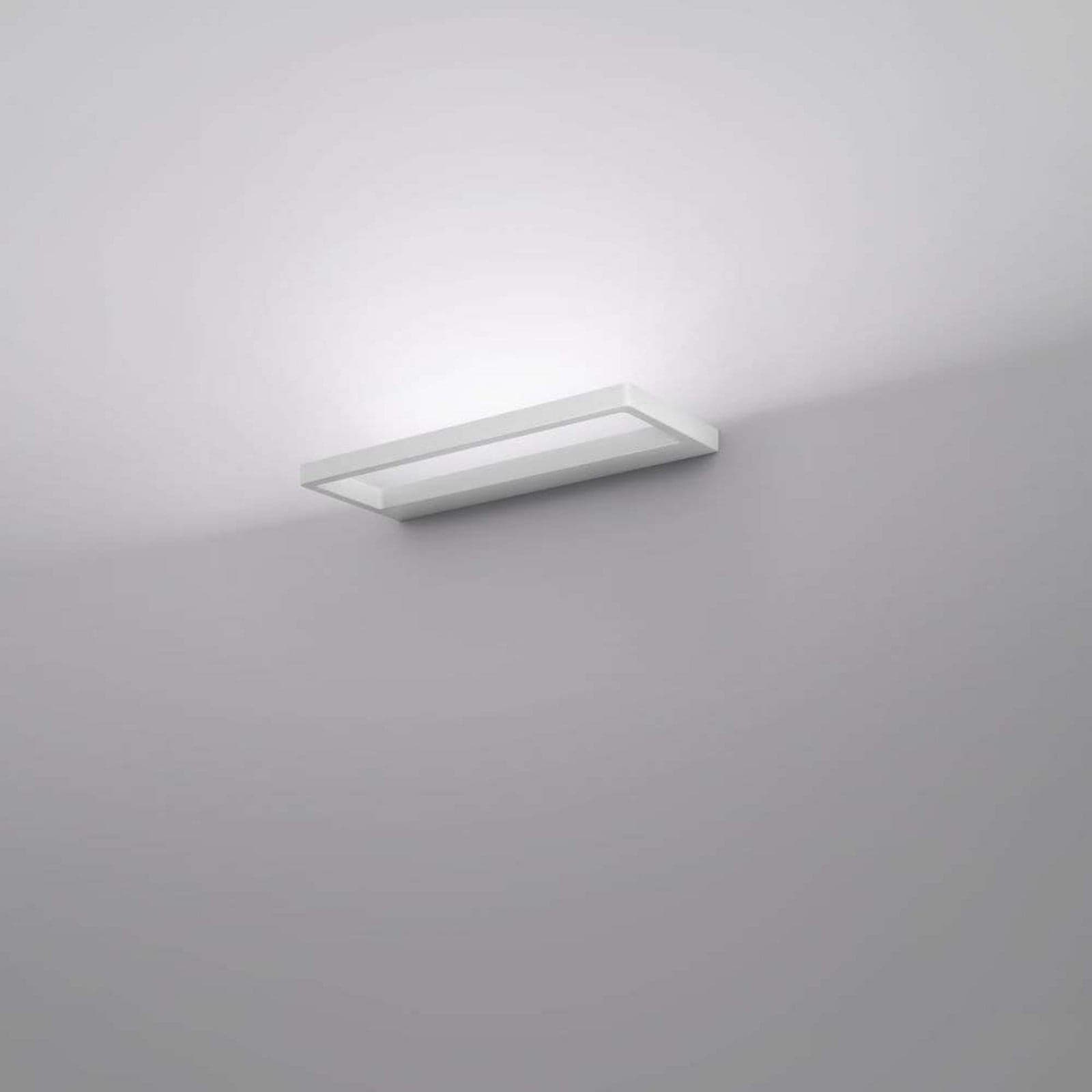 Reflex² Vegglampe M White - Serien Lighting - Stue - Aluminium