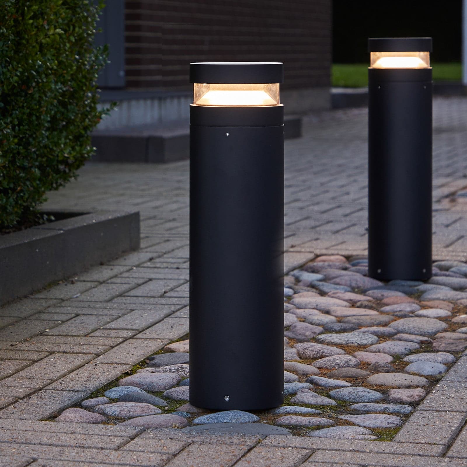 Baldur Utendørs Pollert IP65 Black - Loom Design - Moderne - Aluminium - Med en lyskilde
