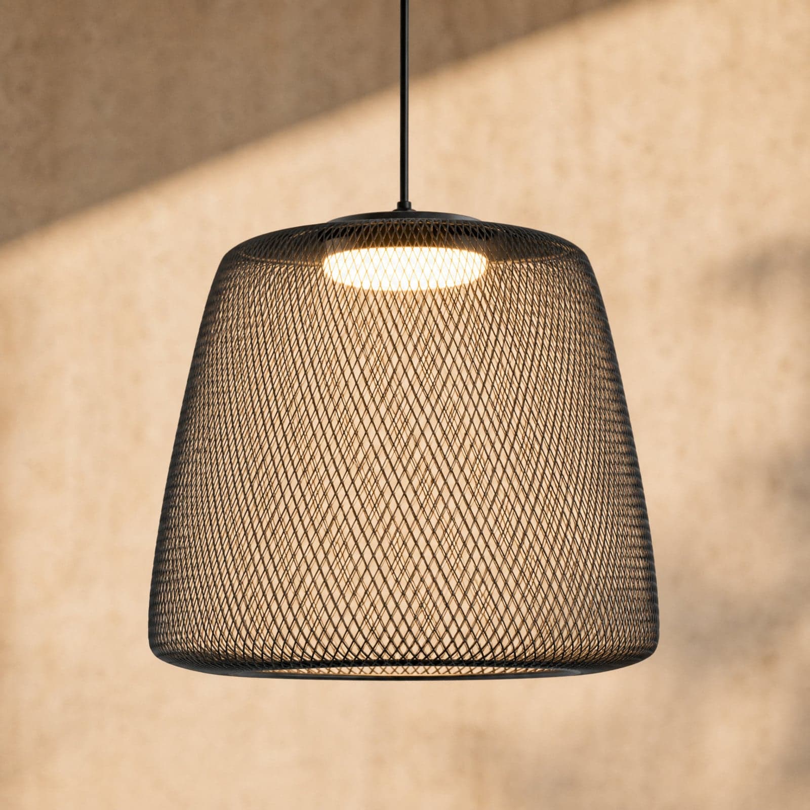Korvyn utendørs LED-pendellampe, svart, Ø 50 cm, trinnvis dimbar – Lucande - Design - Metall - Med en lyskilde