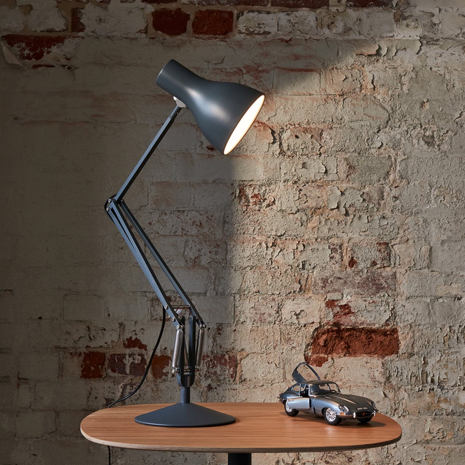 Type 75 bordlampe skifergrå - Anglepoise - Arbeidsrom / kontor - Industriell - Metall - Med en lyskilde