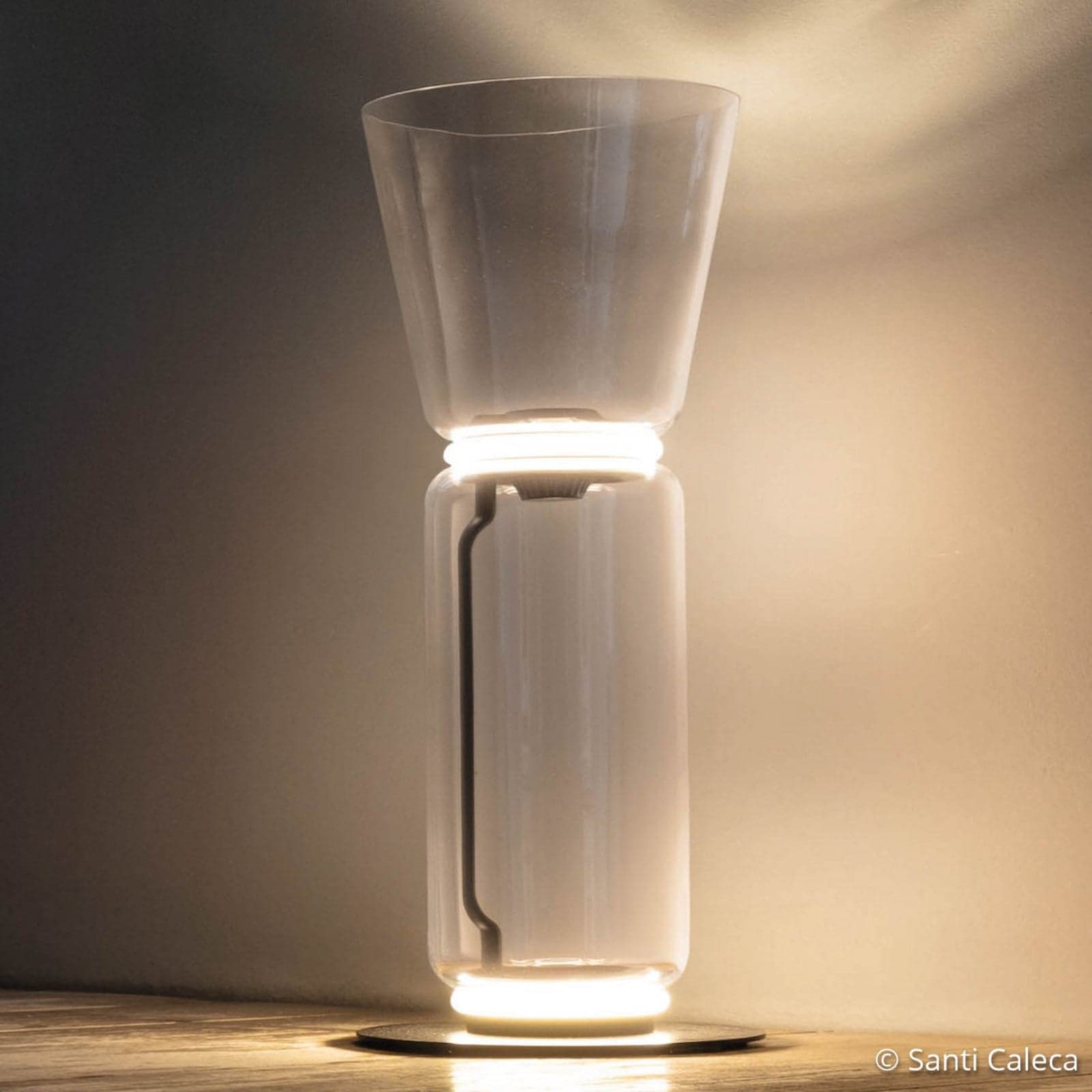 Noctambule F1 gulvlampe High Cylinder & Cone - FLOS - Stue - Design - Glass - Med flere lyskilder