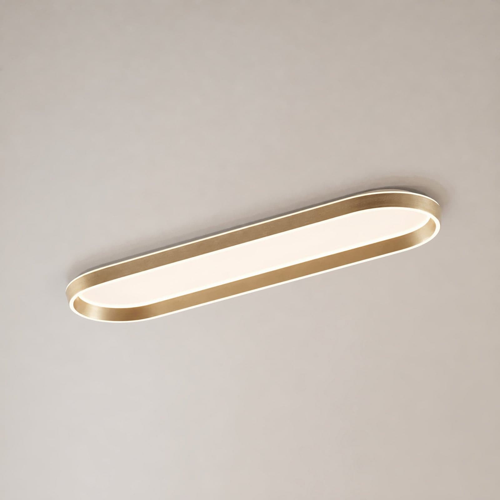 Rylan LED-taklampe, messing, 112 cm, CCT-dimbar – Lucande - Stue - Moderne - Metall - Kantet