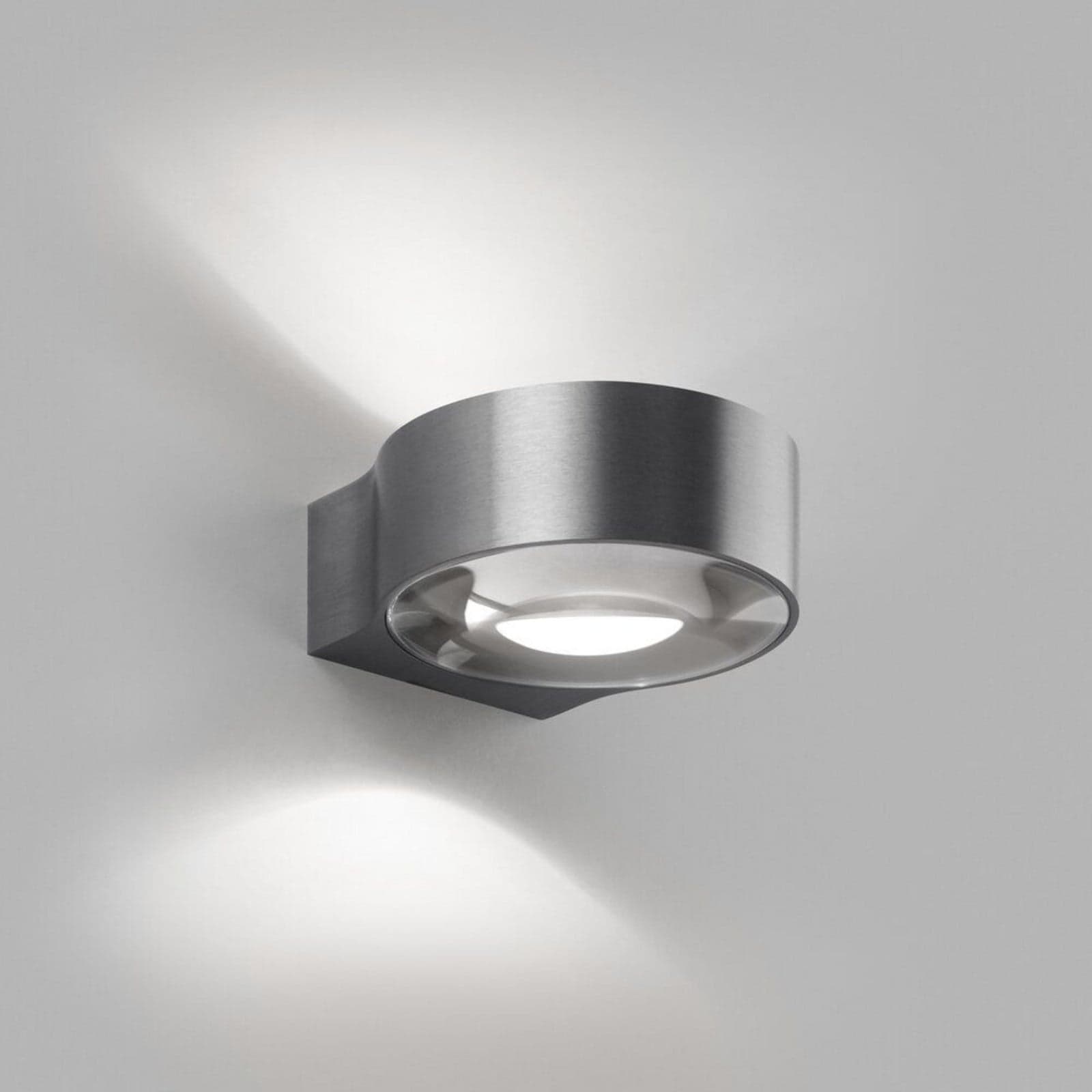 Orbit W2 vegglampe IP54 Titanium - LIGHT-POINT - Entré - Aluminium