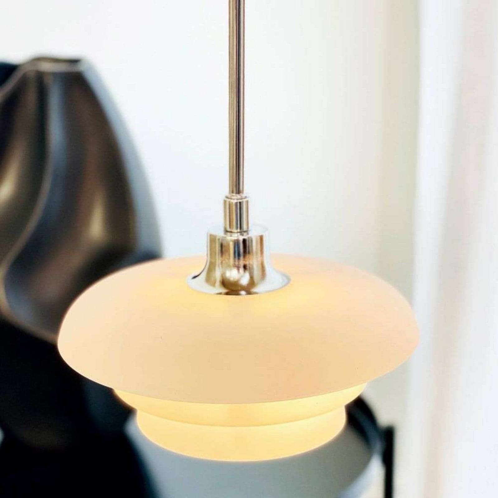 Ava pendellampe, Ø 20 cm, hvit, opalglass - Dyberg Larsen - Stue - Moderne - Med en lyskilde