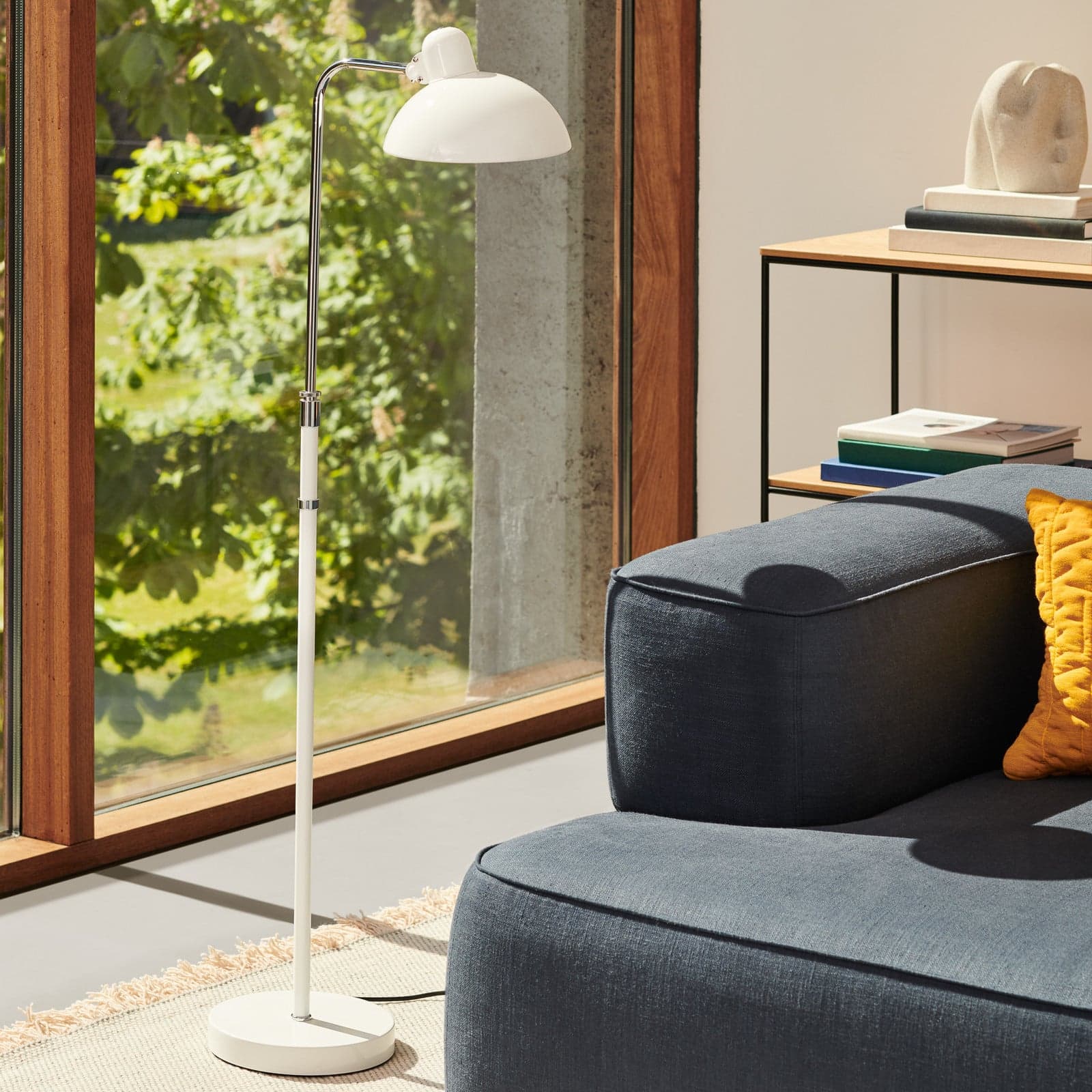 KAISER idell™ 6580-F Gulvlampe Hvit - Fritz Hansen Kaiser Idell 6580-F Luxus - Stue - Design - Metall - Med skjerm
