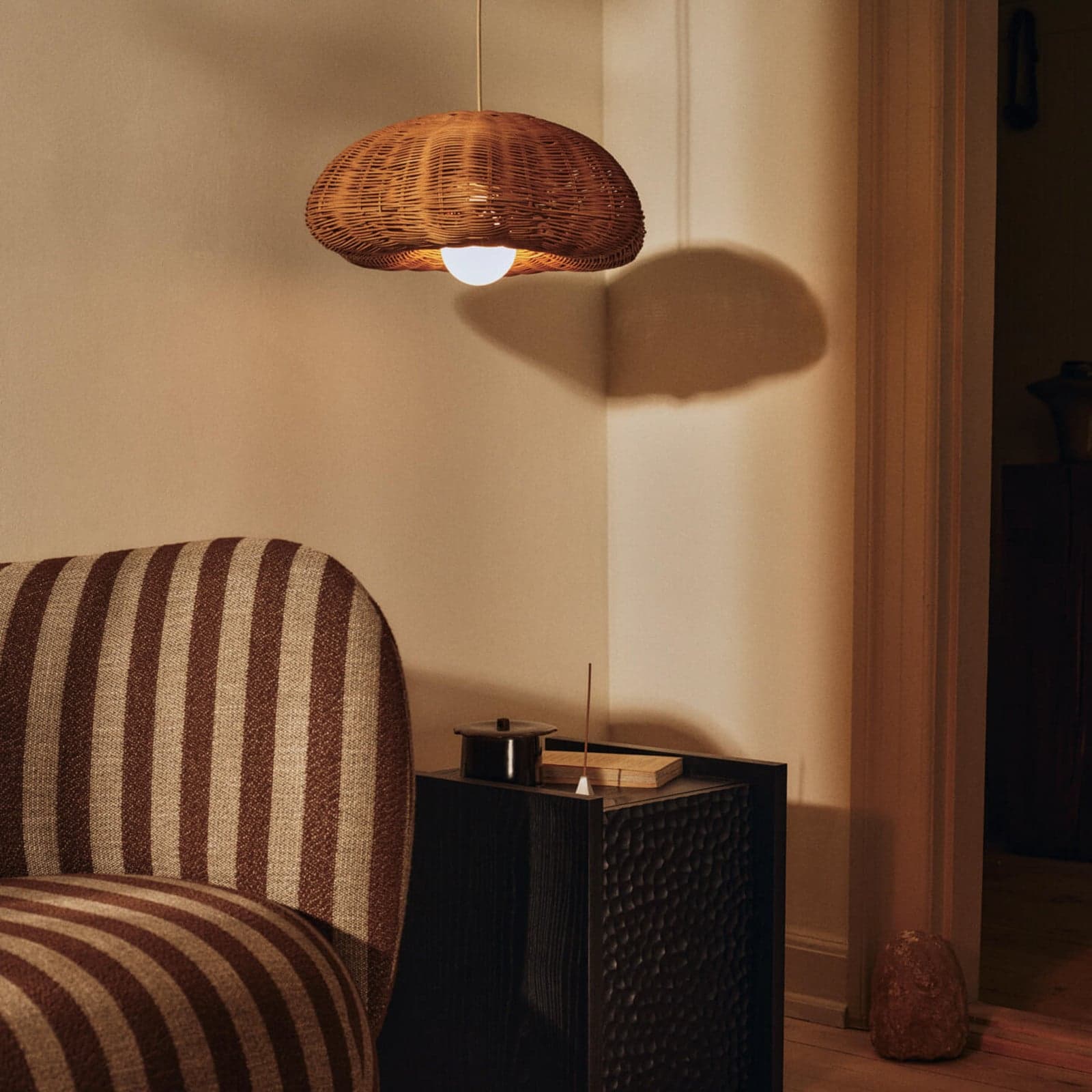 Rivan lampeskjerm, naturlig rotting, 45 cm - ferm LIVING - Tre - Rund
