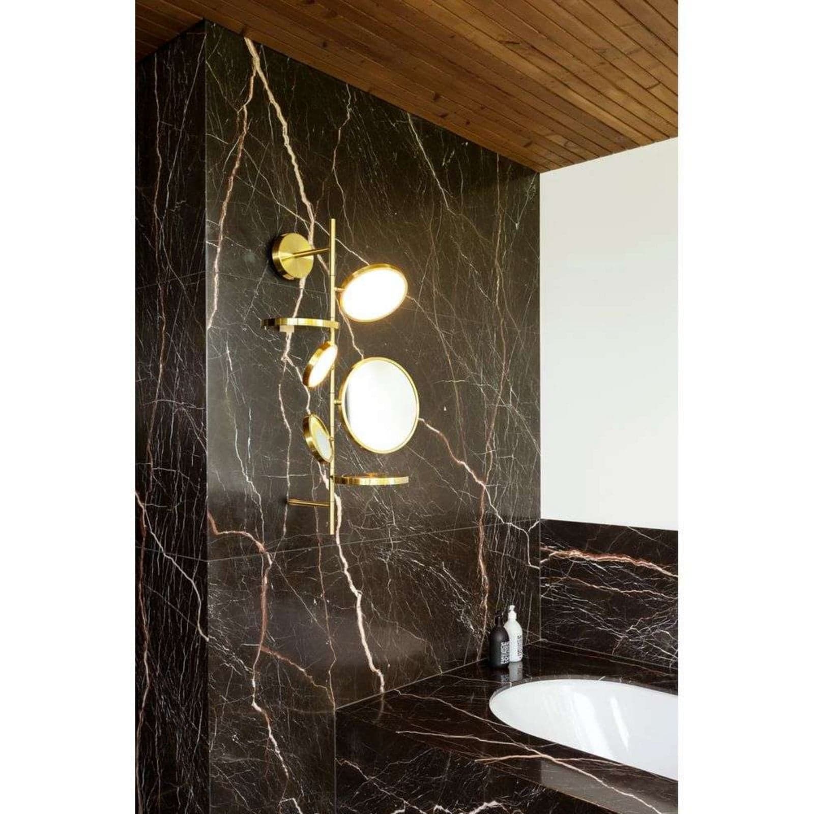 Tell Me Stories Vegglampe Gold - DCW - Bad - Metall