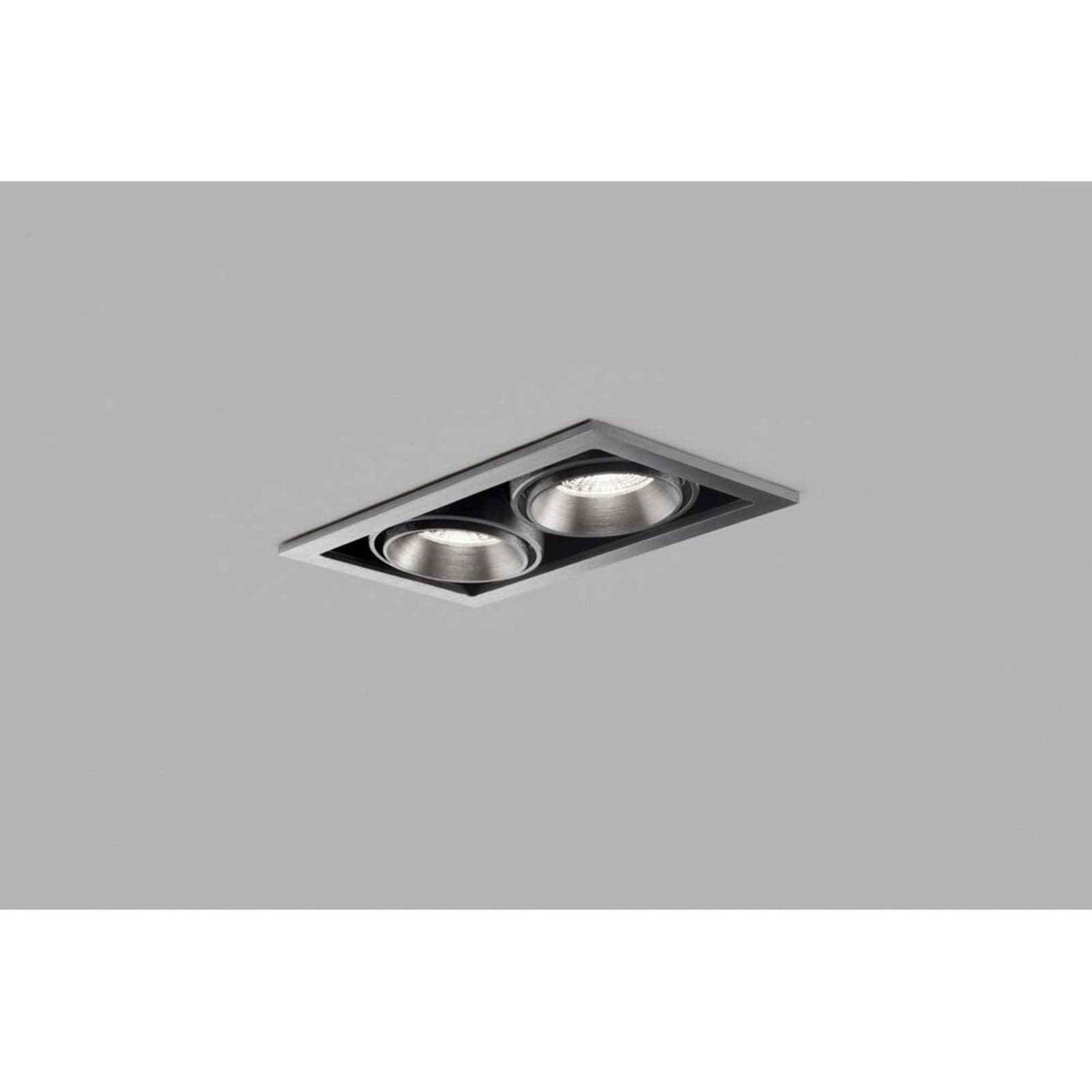 Ghost +2 Innbygningsspot 18W 2700/3000K Titanium - LIGHT-POINT - Stue - Metall