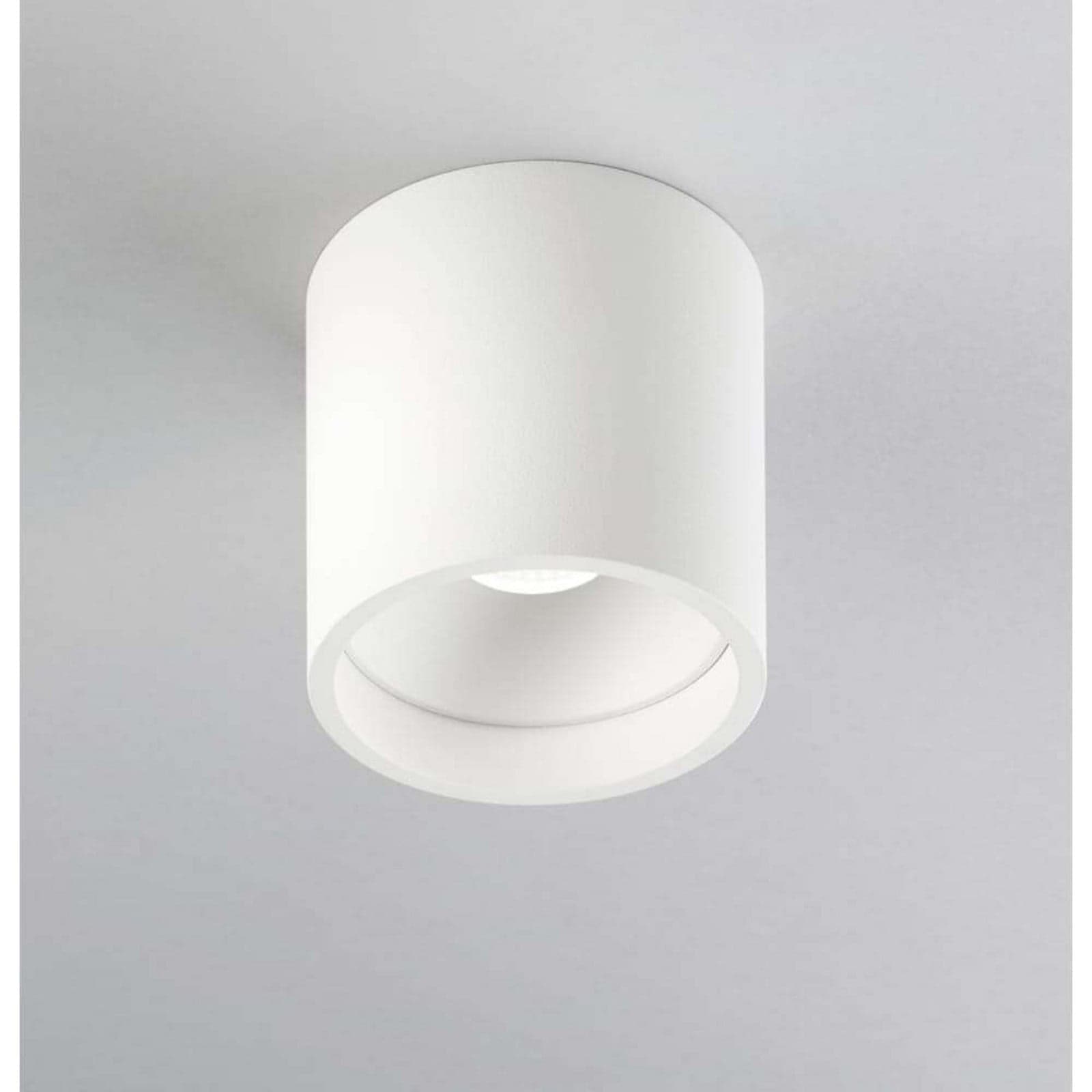 Solo 2 Round Taklampe 10W 3000K Hvit - LIGHT-POINT - Kjøkken - Aluminium