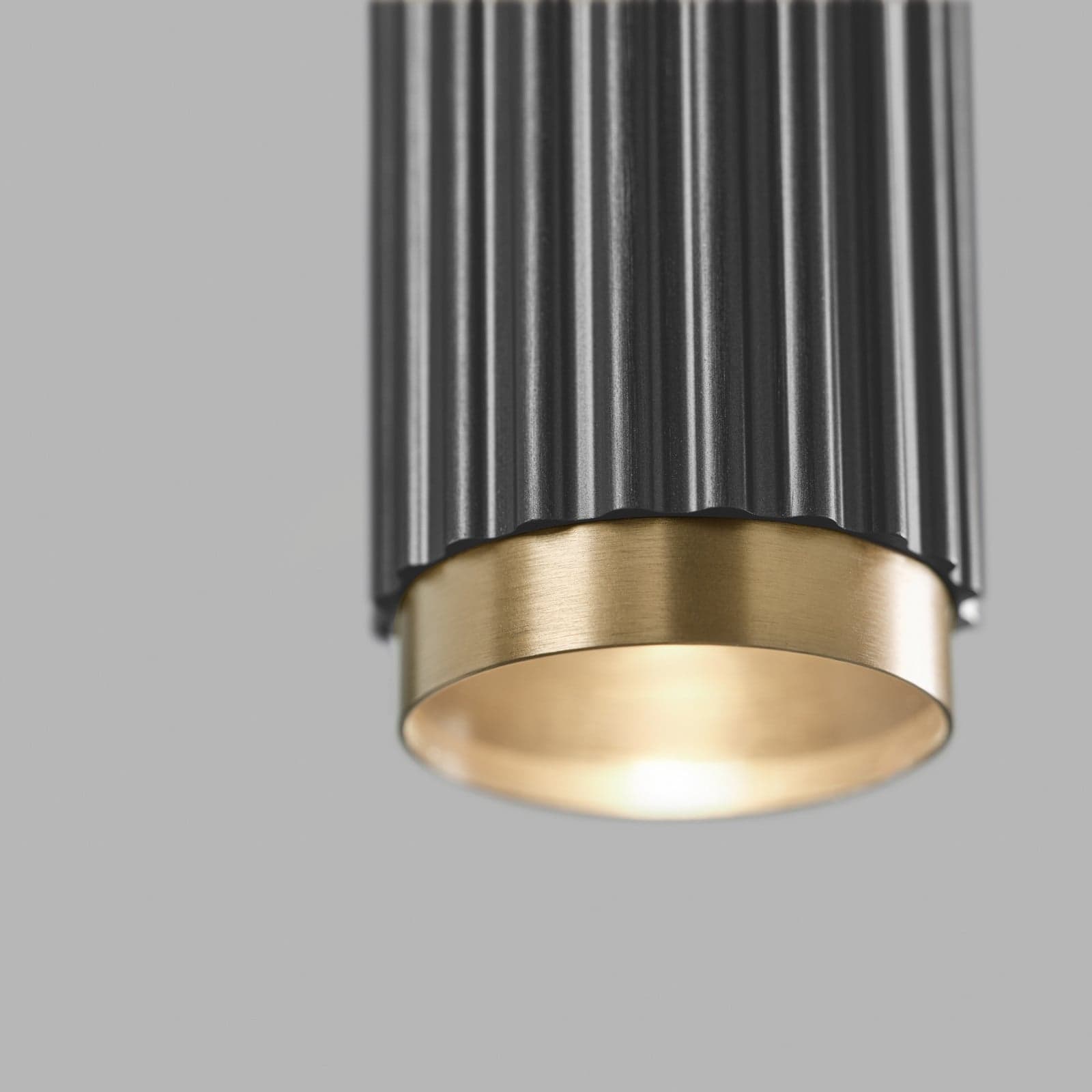 Velvet S2 Switch LED-hengelampe, svart – LIGHT-POINT Velvet S2 Switch Tune - Stue - Moderne - Aluminium - Med en lyskilde
