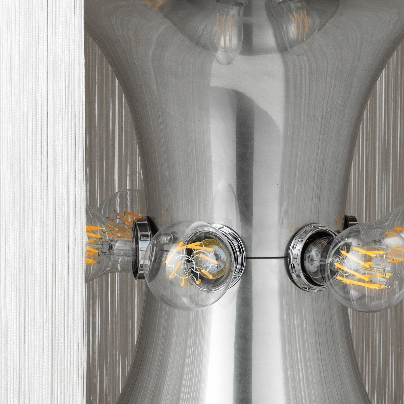 Model 597 Bordlampe Cream Fringe - Gubi - Stue - Design - Stoff / Tekstil - Sylinder