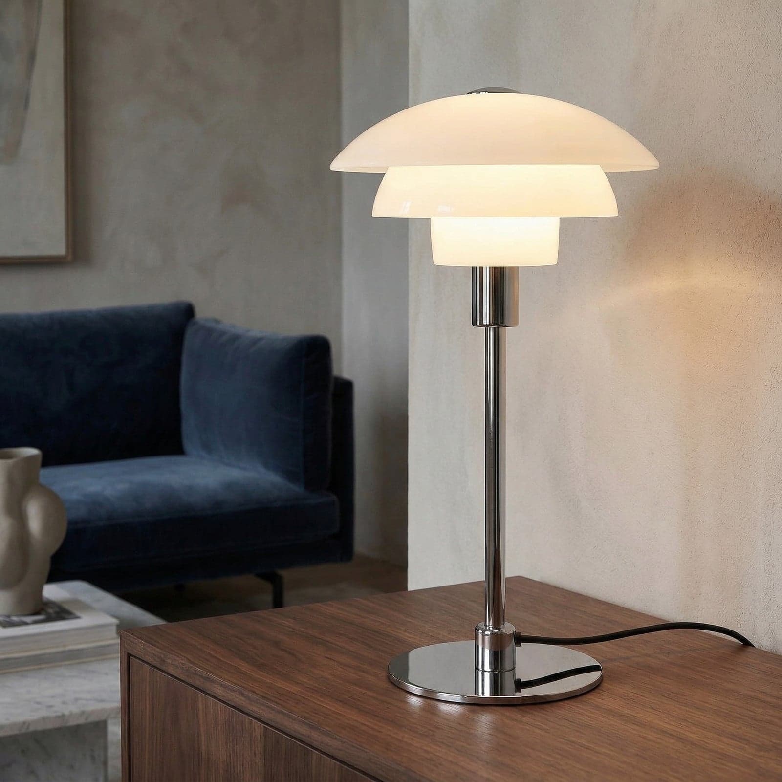 Morph bordlampe Opal - Dyberg Larsen - Stue - Design - Glass - Med skjerm