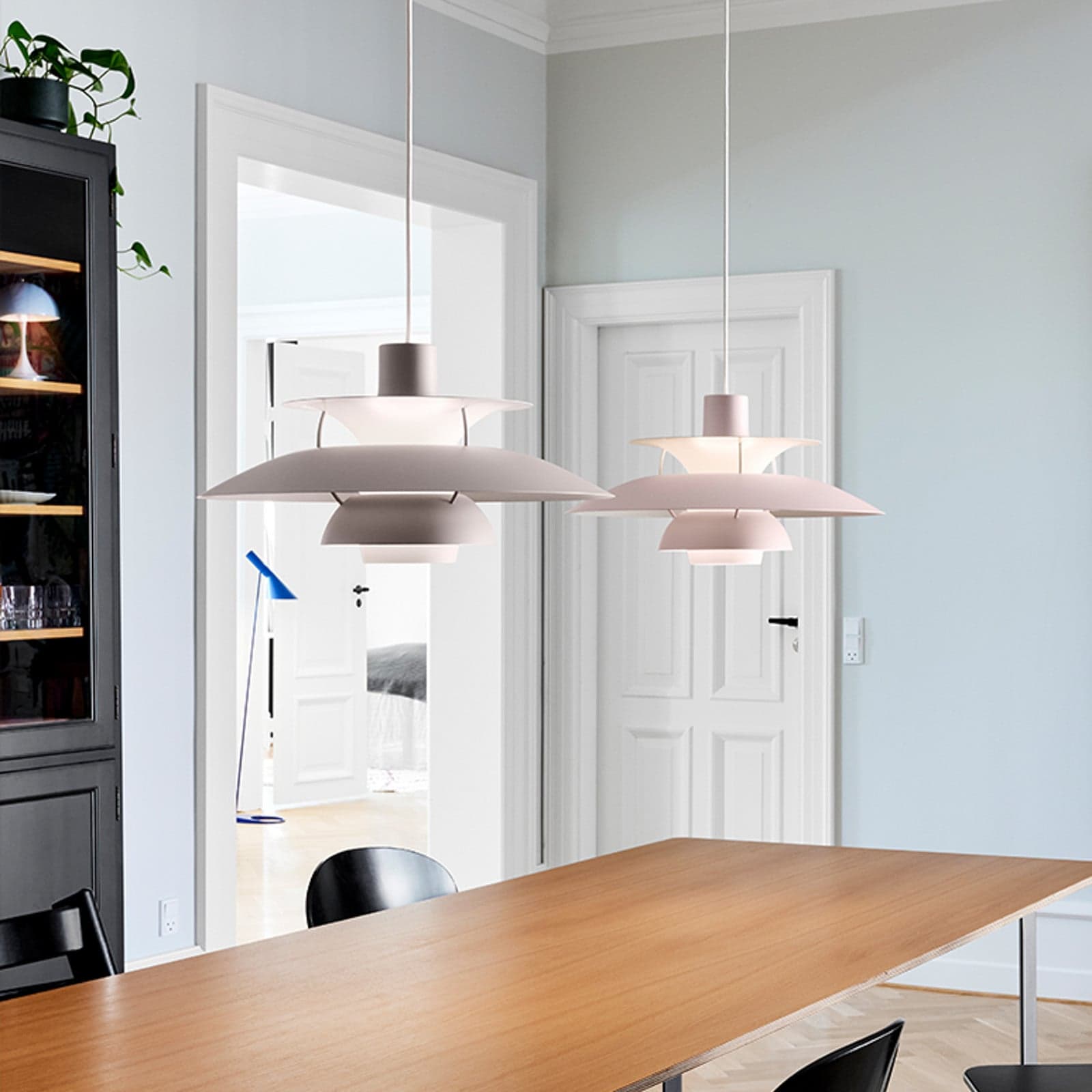 PH 5 500 pendellampe Monochrome Oyster Grey – Louis Poulsen - Stue - Design - Metall - Med en lyskilde