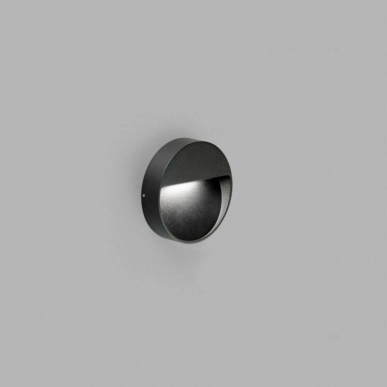 Serious 2 vegglampe IP54 2700K svart - LIGHT-POINT - Terrasse - Aluminium
