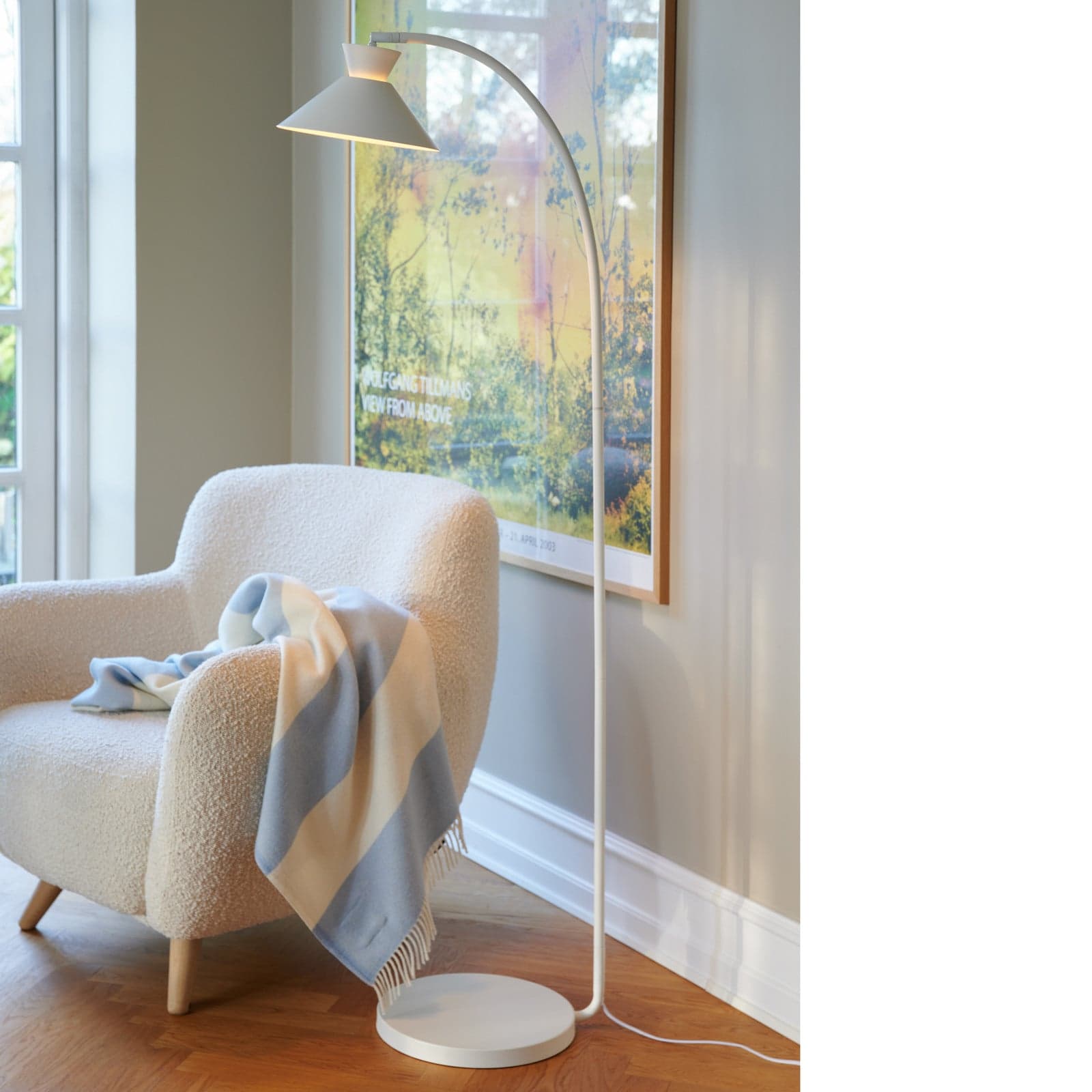 Dial Gulvlampe White - Nordlux - Stue - Skandinavisk - Metall - Med skjerm