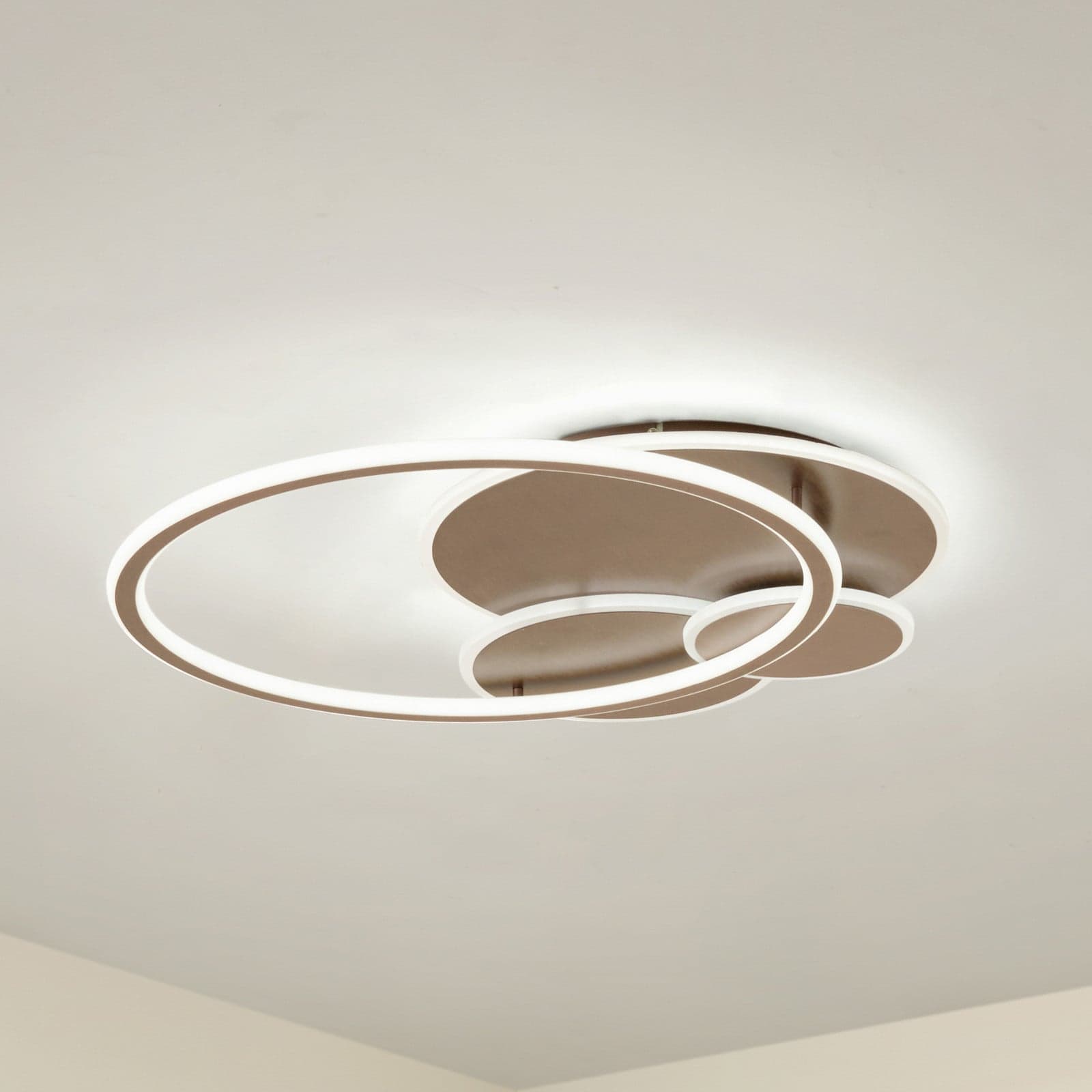 Circulo LED-taklampe CCT dimbar brun - Lucande - Stue - Moderne - Metall - Rund