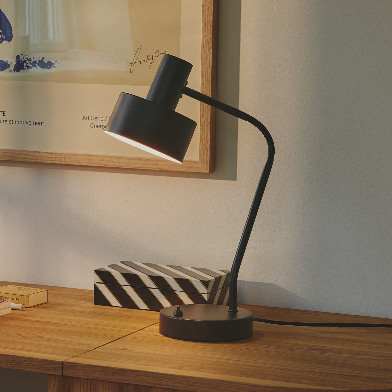 Matis Bordlampe Black - Nordlux - Arbeidsrom / kontor - Metall - Med en lyskilde