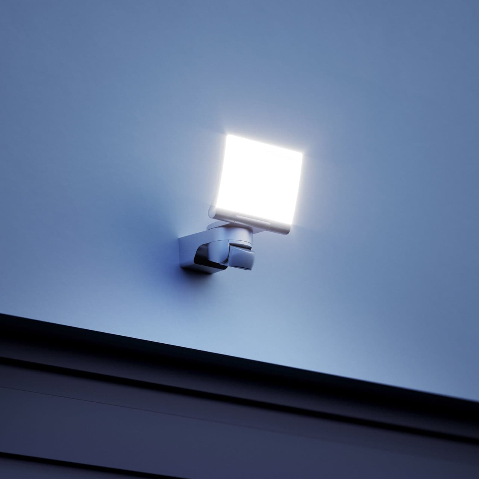 XLED Home 2 XL S utendørs spot, hvit, IP44 – STEINEL - Moderne - Plast - Kantet