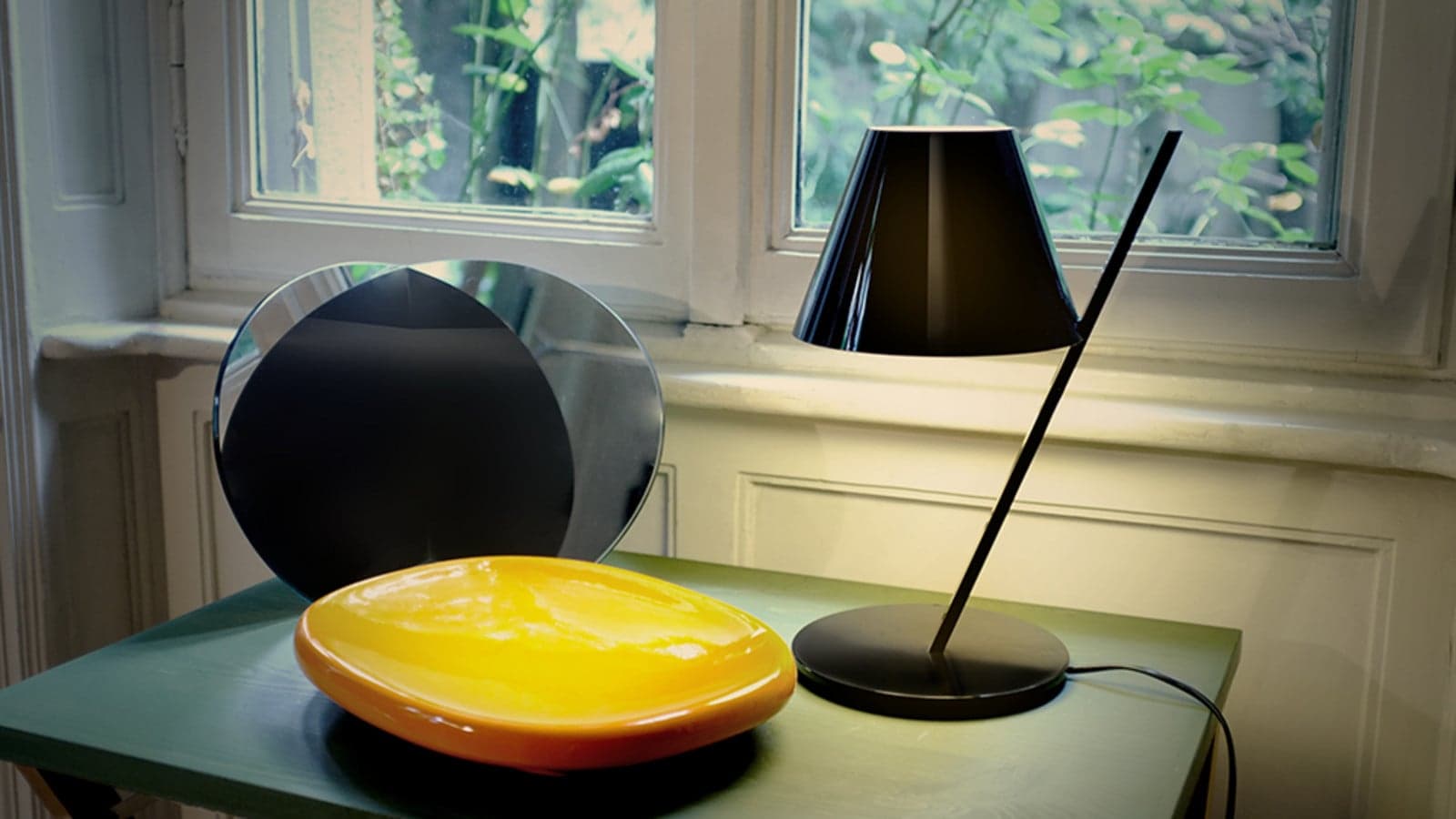 La Petite Bordlampe Svart - Artemide - Stue - Aluminium