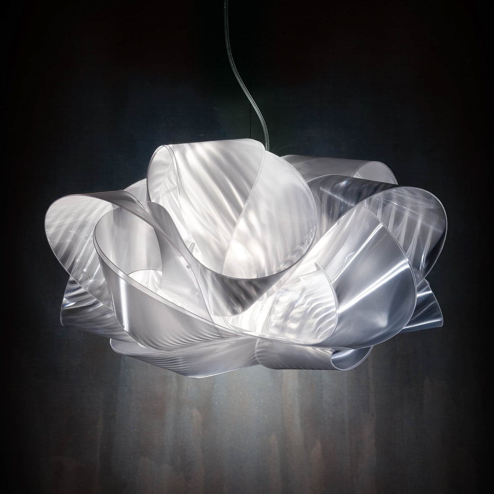 Fabula pendellampe Prism Ø 48,5 – Slamp - Stue - Design - Plast - Med en lyskilde