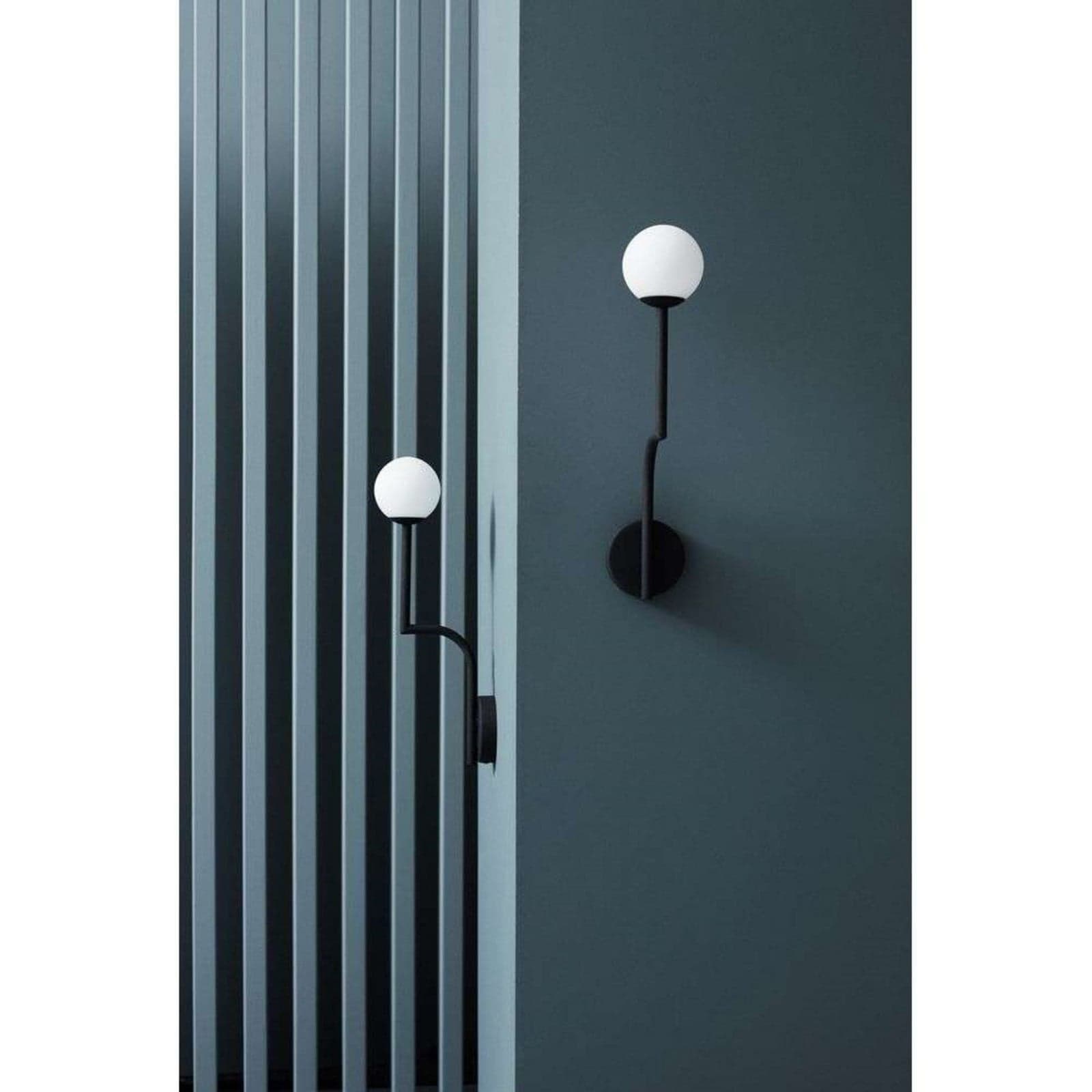 Mobil 46 vegglampe Hardwired Black/Opal - Pholc - Stue - Metall