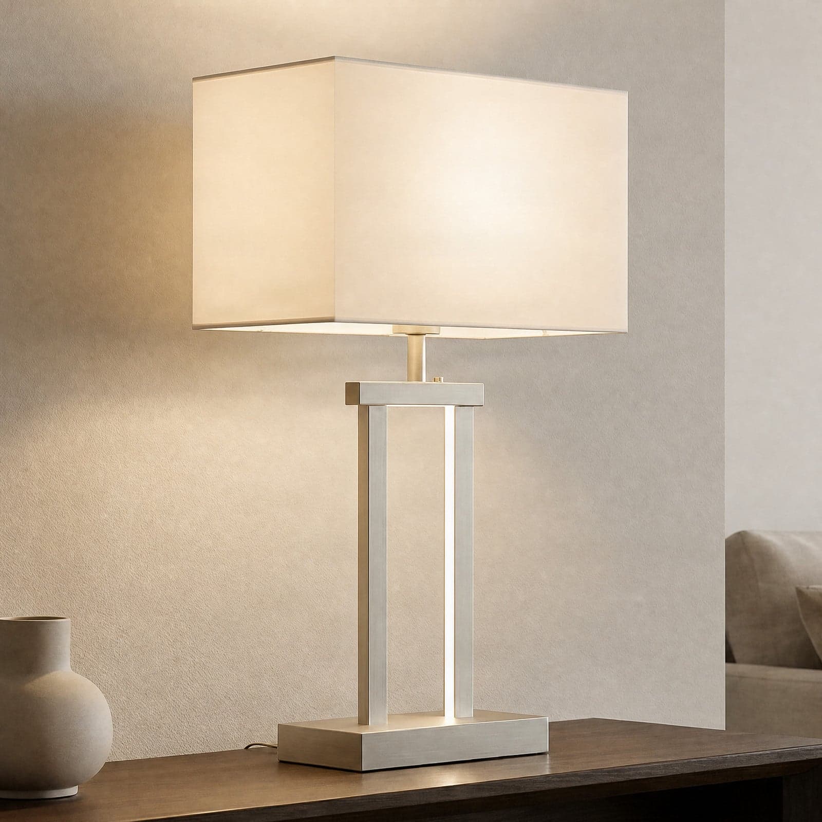 Sigurd Bordlampe White/Nickel - Lindby - Stue - Moderne - Stoff / Tekstil - Med skjerm