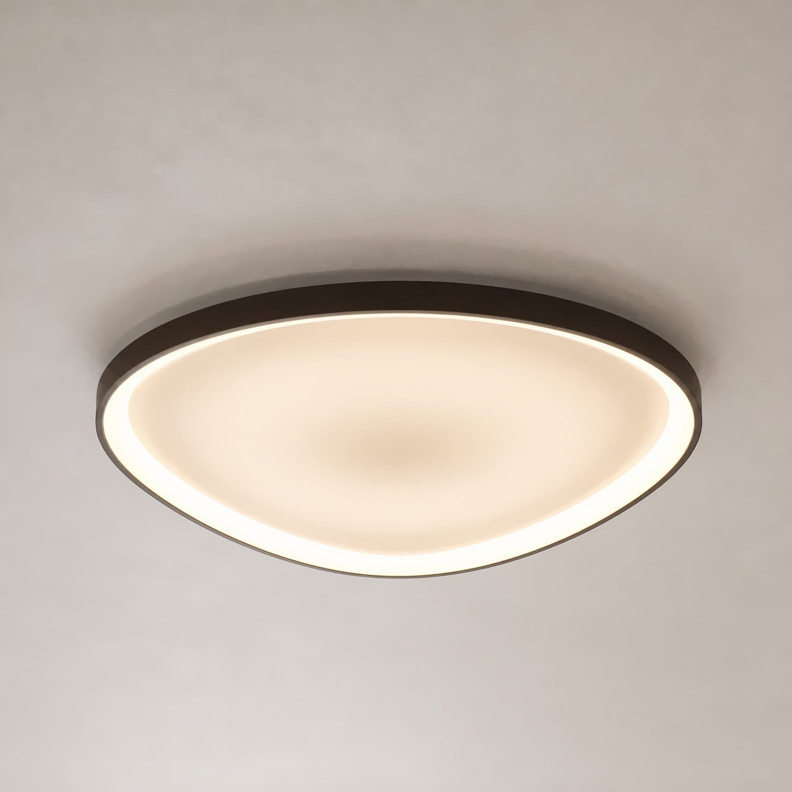 Asken LED-taklampe, 61 cm, brun, CCT, dimbar – Lucande - Stue - Moderne - Aluminium - Plafond