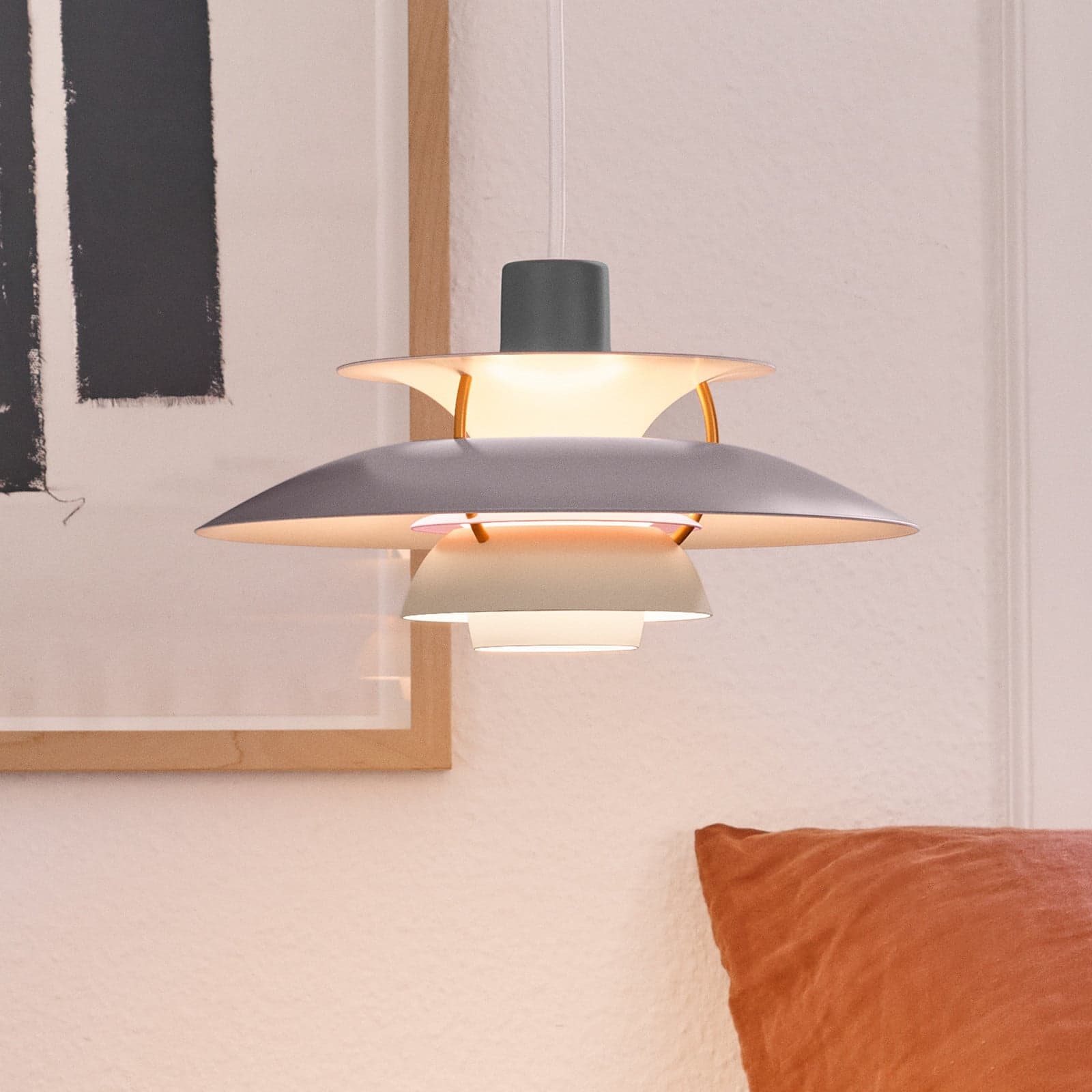 PH 5 300 pendellampe, grå – Louis Poulsen - Stue - Design - Metall - Med en lyskilde