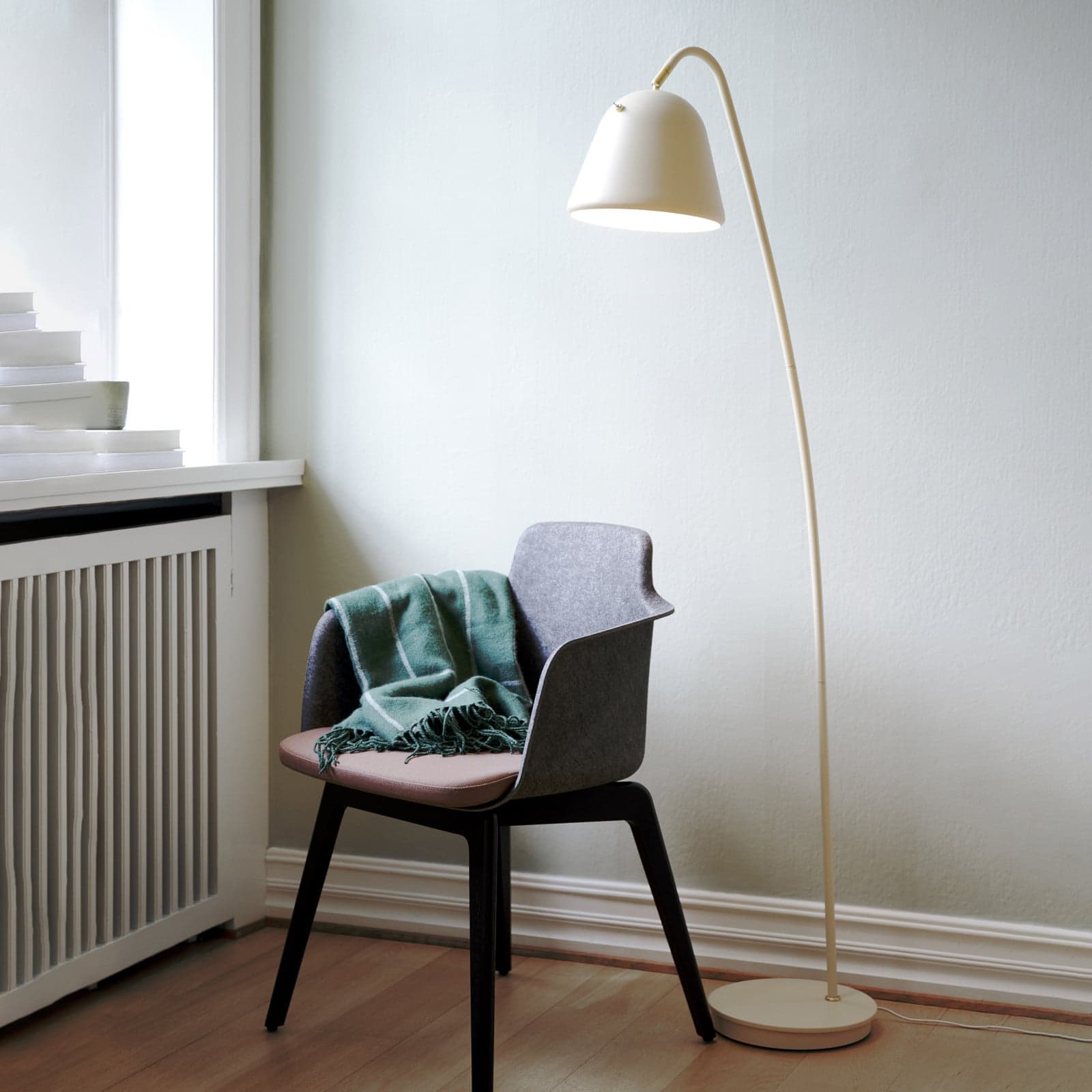 Fleur Gulvlampe Beige - Nordlux - Stue - Skandinavisk - Metall - Med en lyskilde