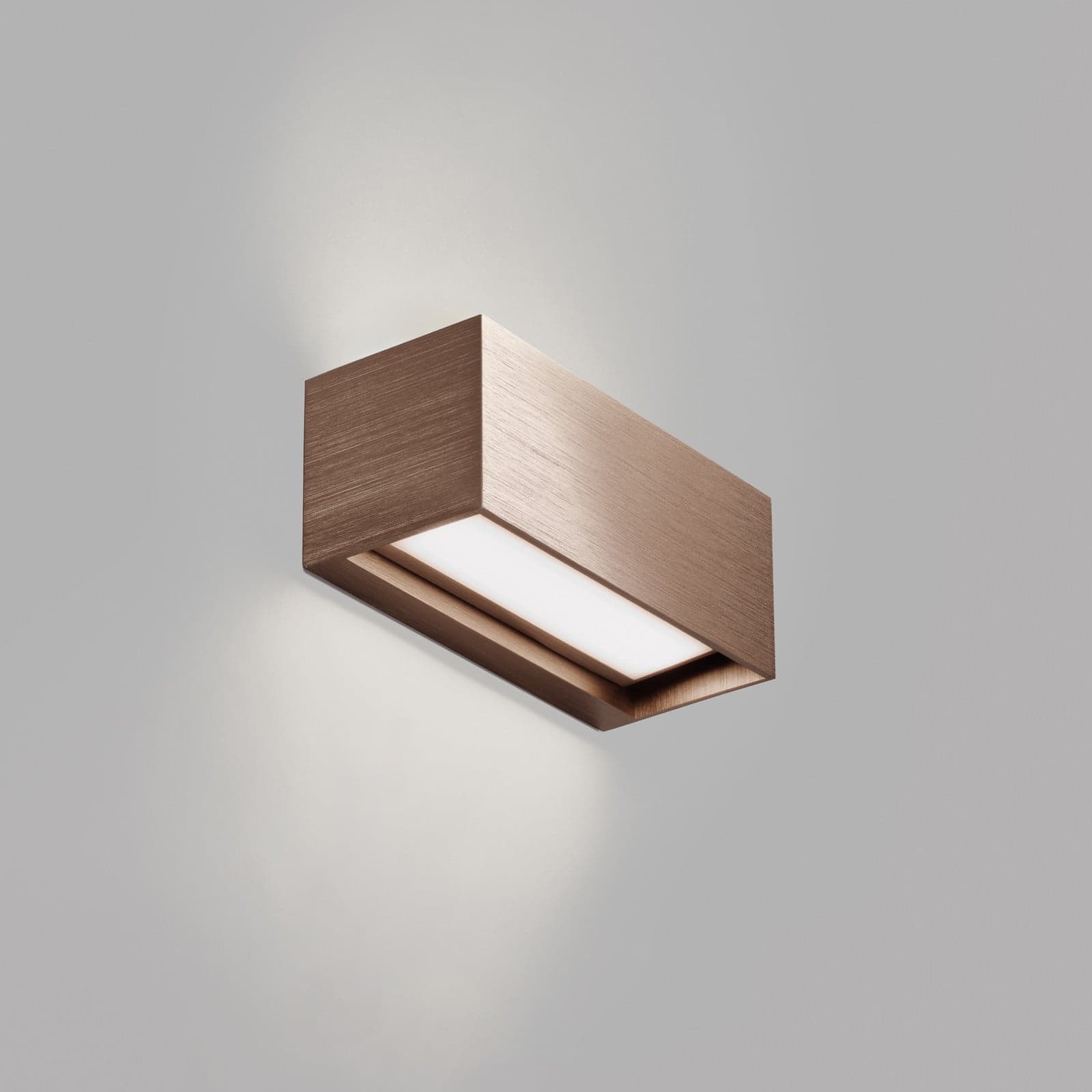 Linea W1 LED-vegglampe rosegull 15 cm CCT, IP54 - Light-Point - Stue - Design - Aluminium - Med flere lyskilder