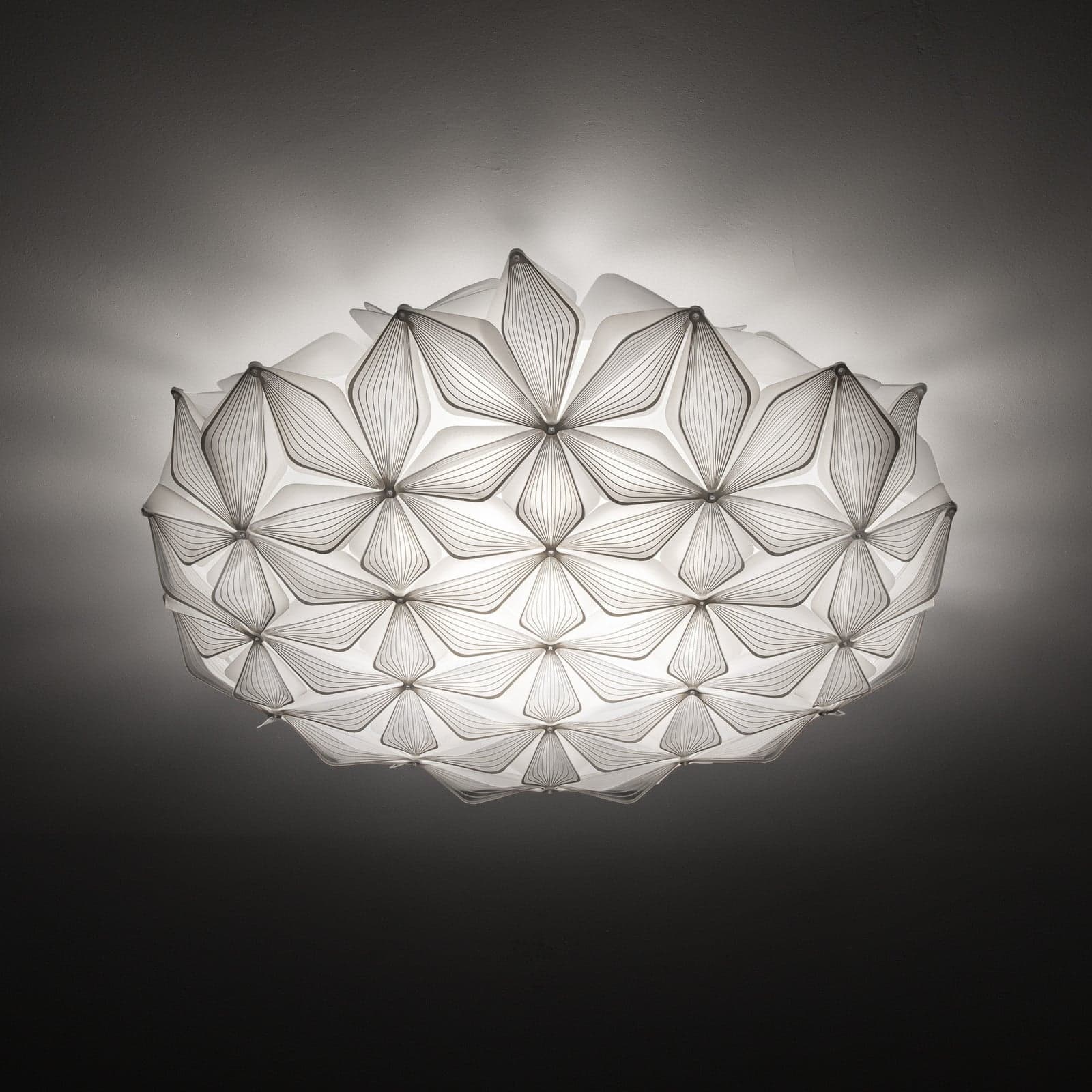C'EST LA VIE taklampe, hvit, Ø 71 cm, 3 lyskilder - Slamp - Stue - Design - Plast - Plafond