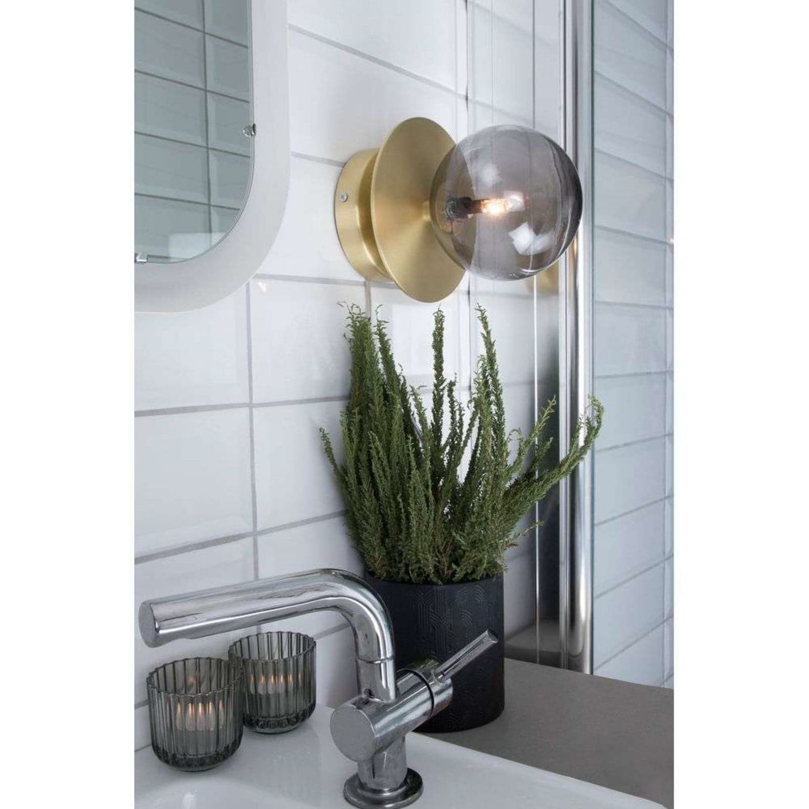 Art Deco vegg-/taklampe, IP44, messing - Globen Lighting - Stue - Design - Metall - Med en lyskilde