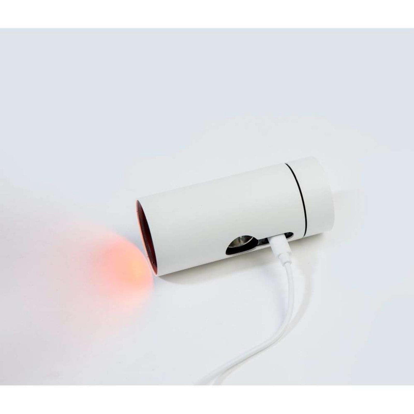 Sia Click Spot White - Loom Design - Stue - Aluminium