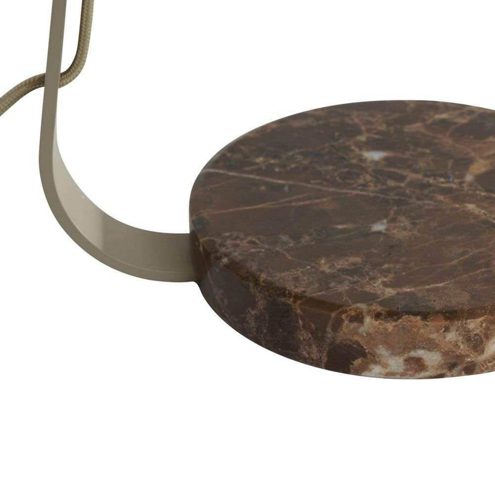 Milly bordlampe, beige – Watt & Veke - Stue - Skandinavisk - Metall - Med en lyskilde