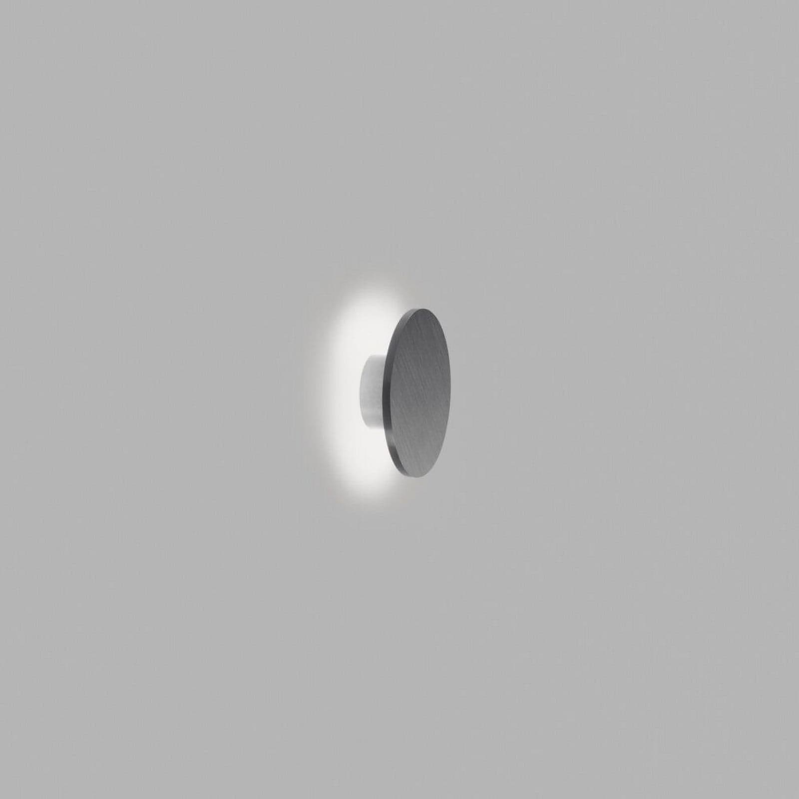 Soho W2 vegglampe Ø20 cm, IP54, varmhvit, grå - LIGHT-POINT - Stue - Aluminium