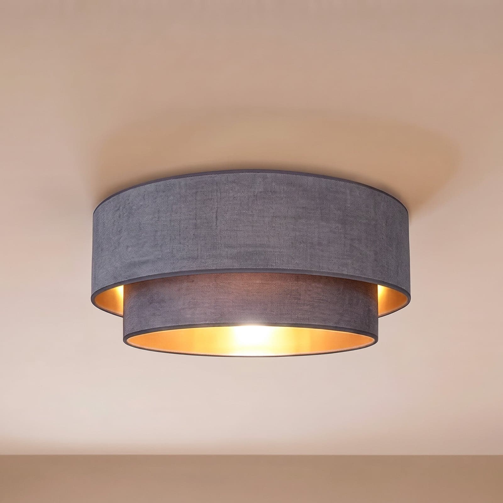 Boho-taklampe, grå/gull, Ø 60 cm, tekstil, E27 – Duolla - Entré - Ungdommelig - Stoff / Tekstil - Plafond